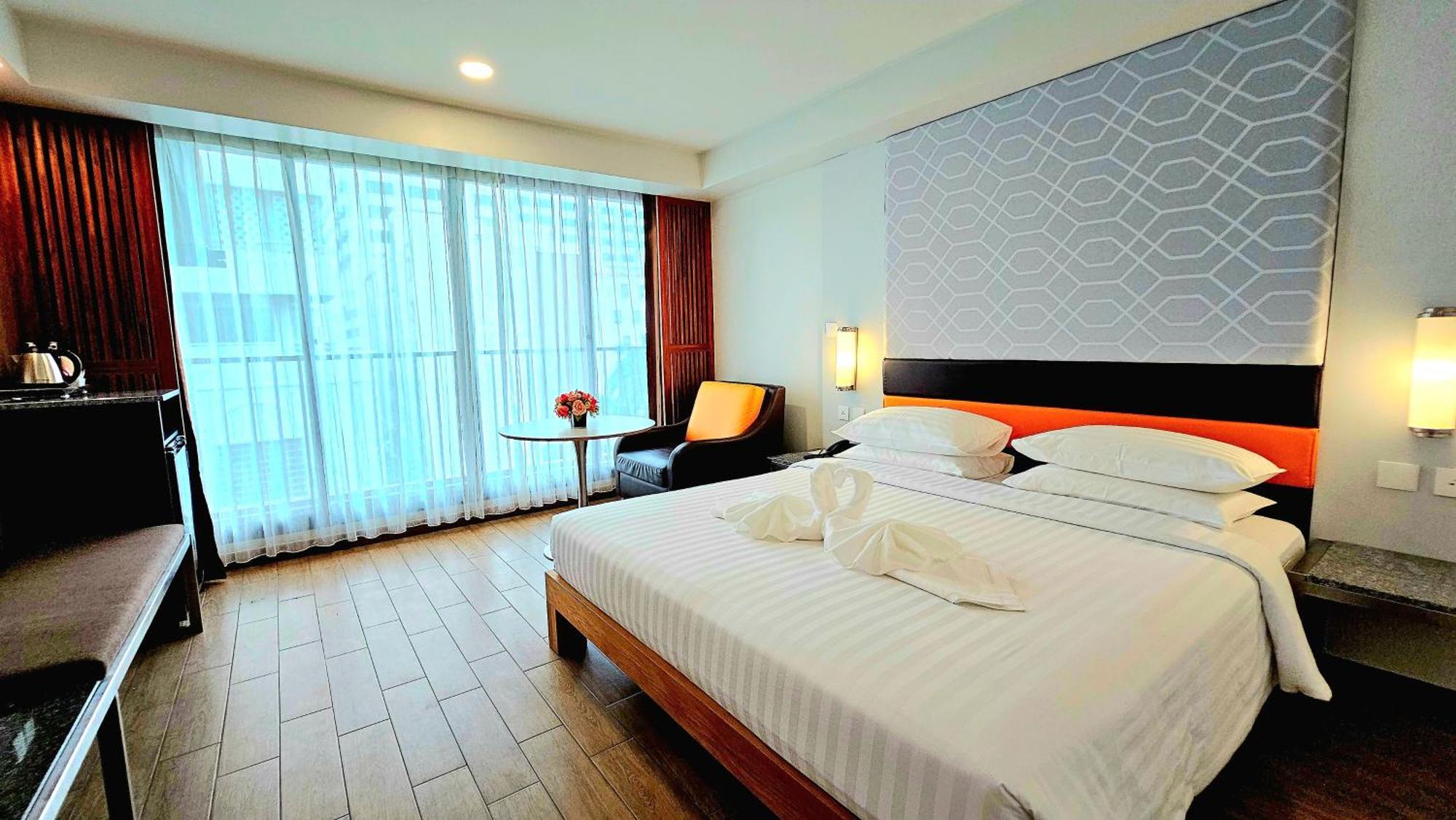 Deluxe King Room,1622869160:JPEG