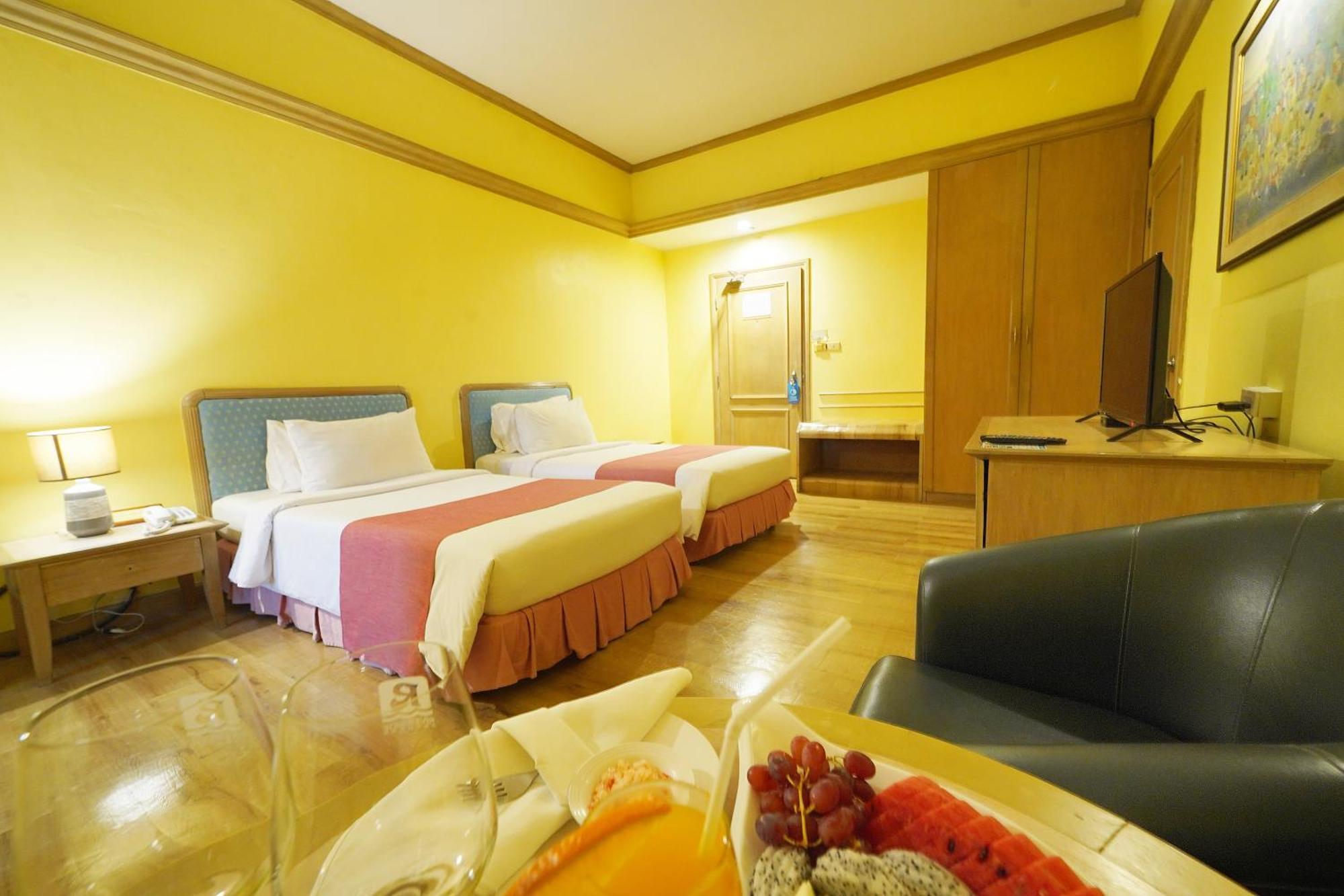 Superior Twin Room