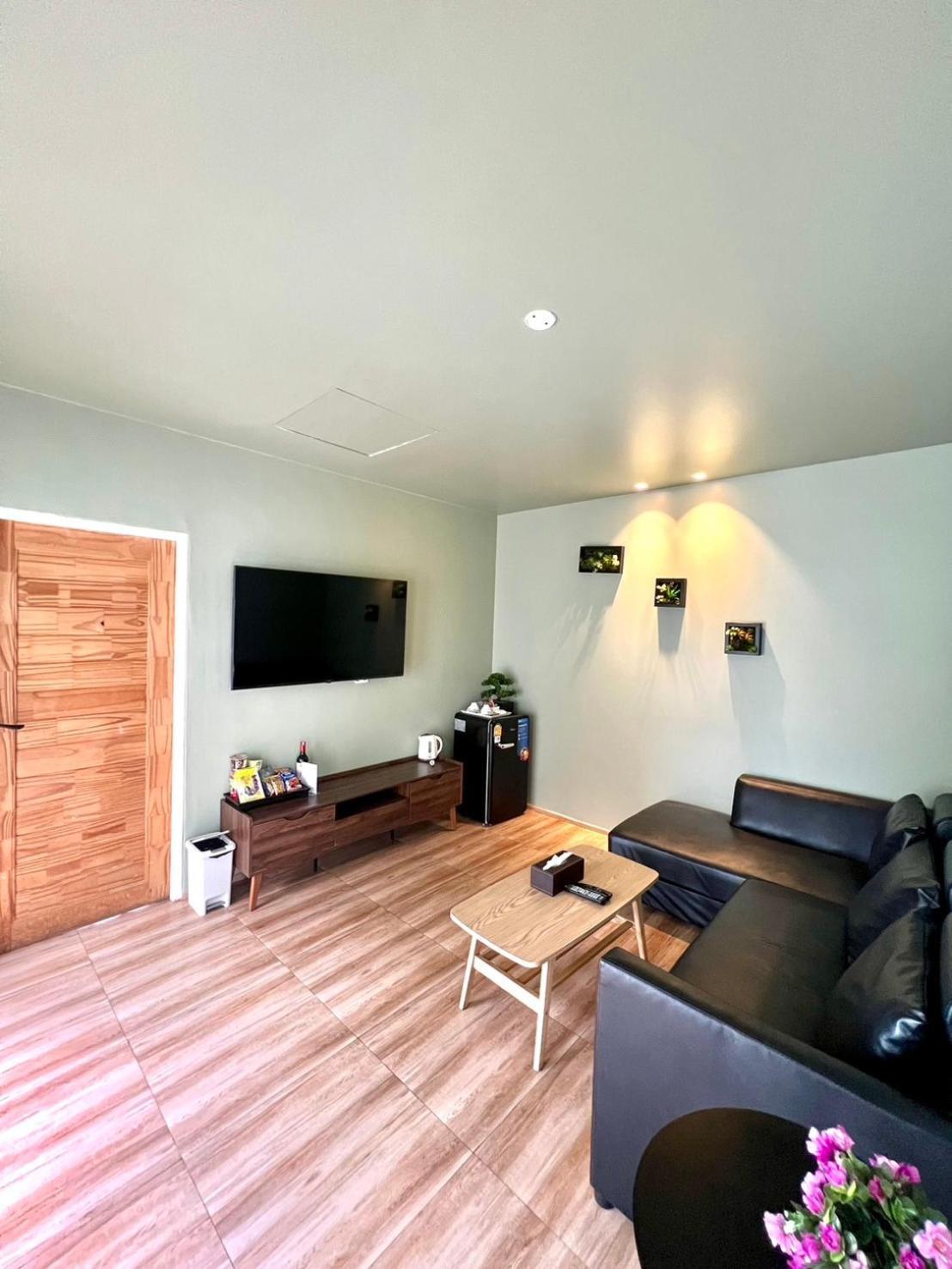 Deluxe Suite Sea View