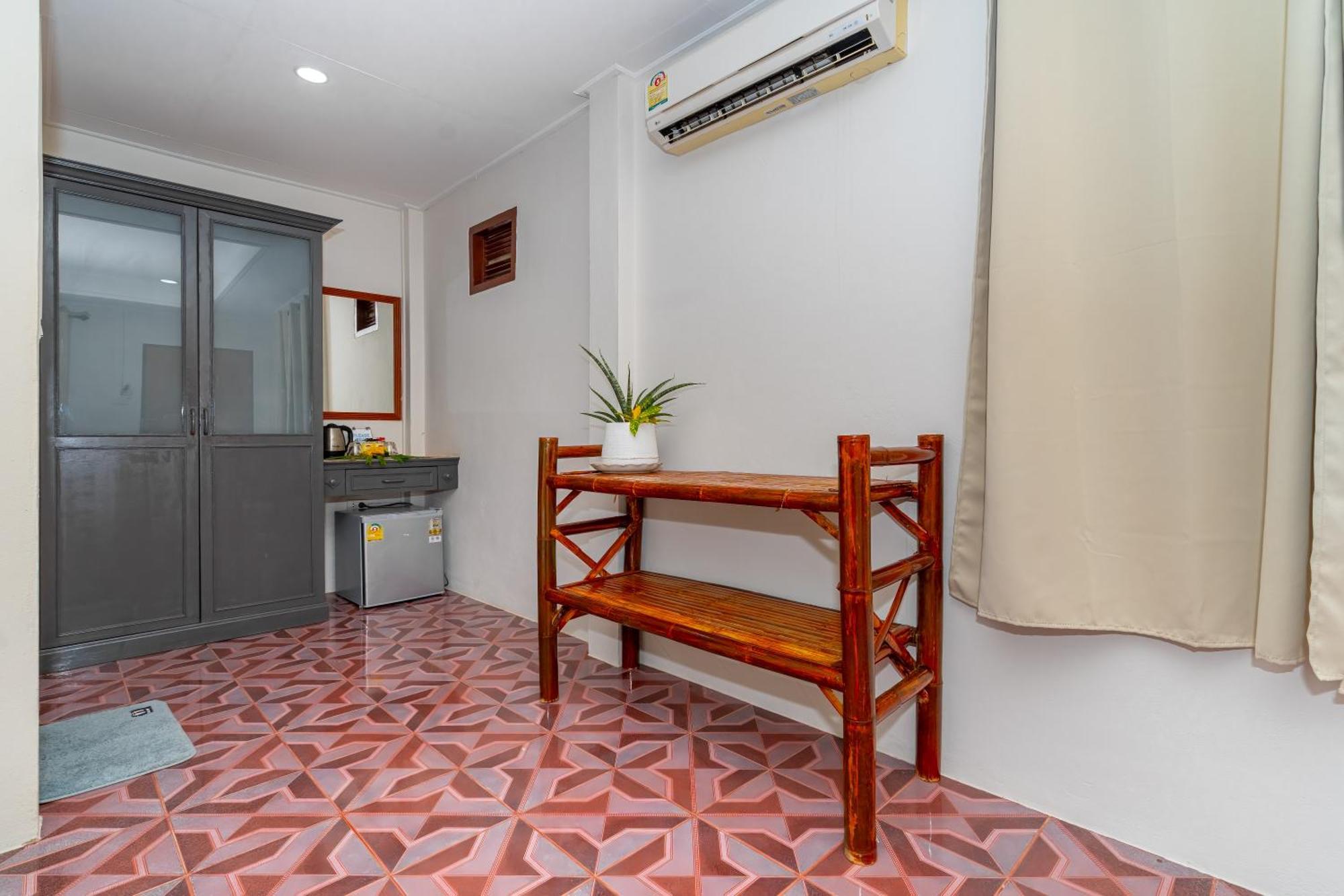 Twin Room Garden View