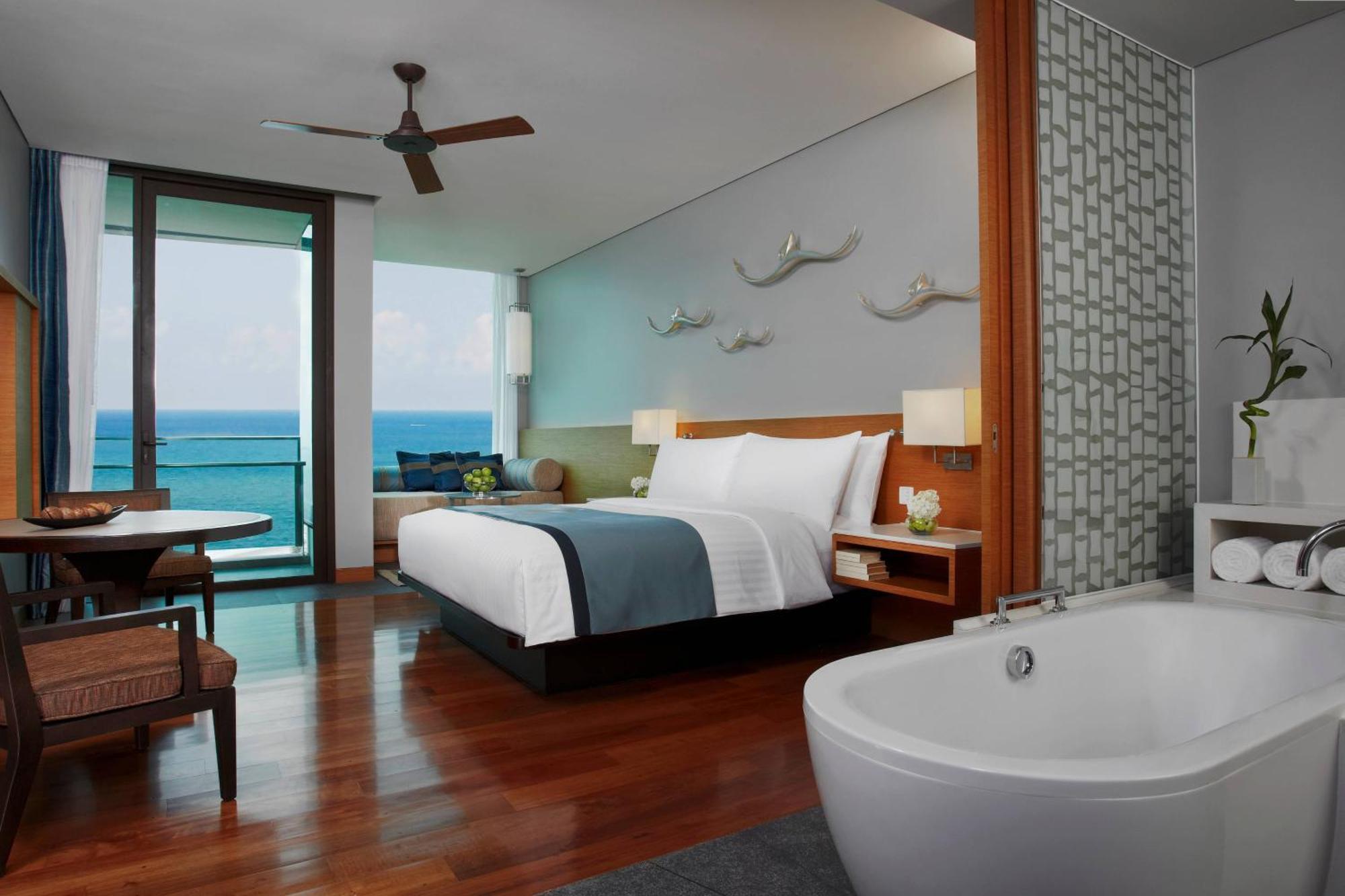 Deluxe King or Double Room with Ocean View,1626364150:JPEG
