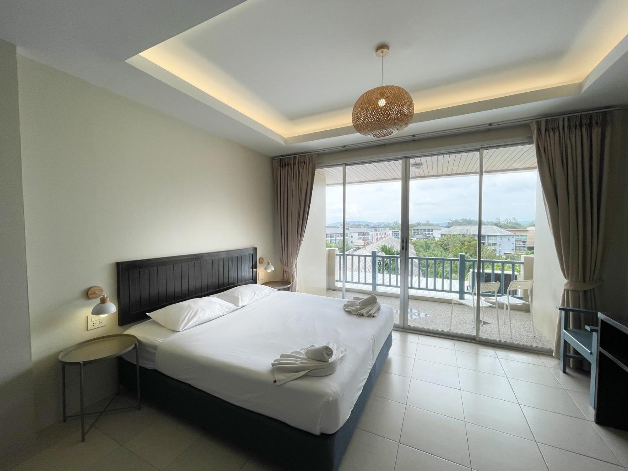 Deluxe Double Room,1627933733:JPEG
