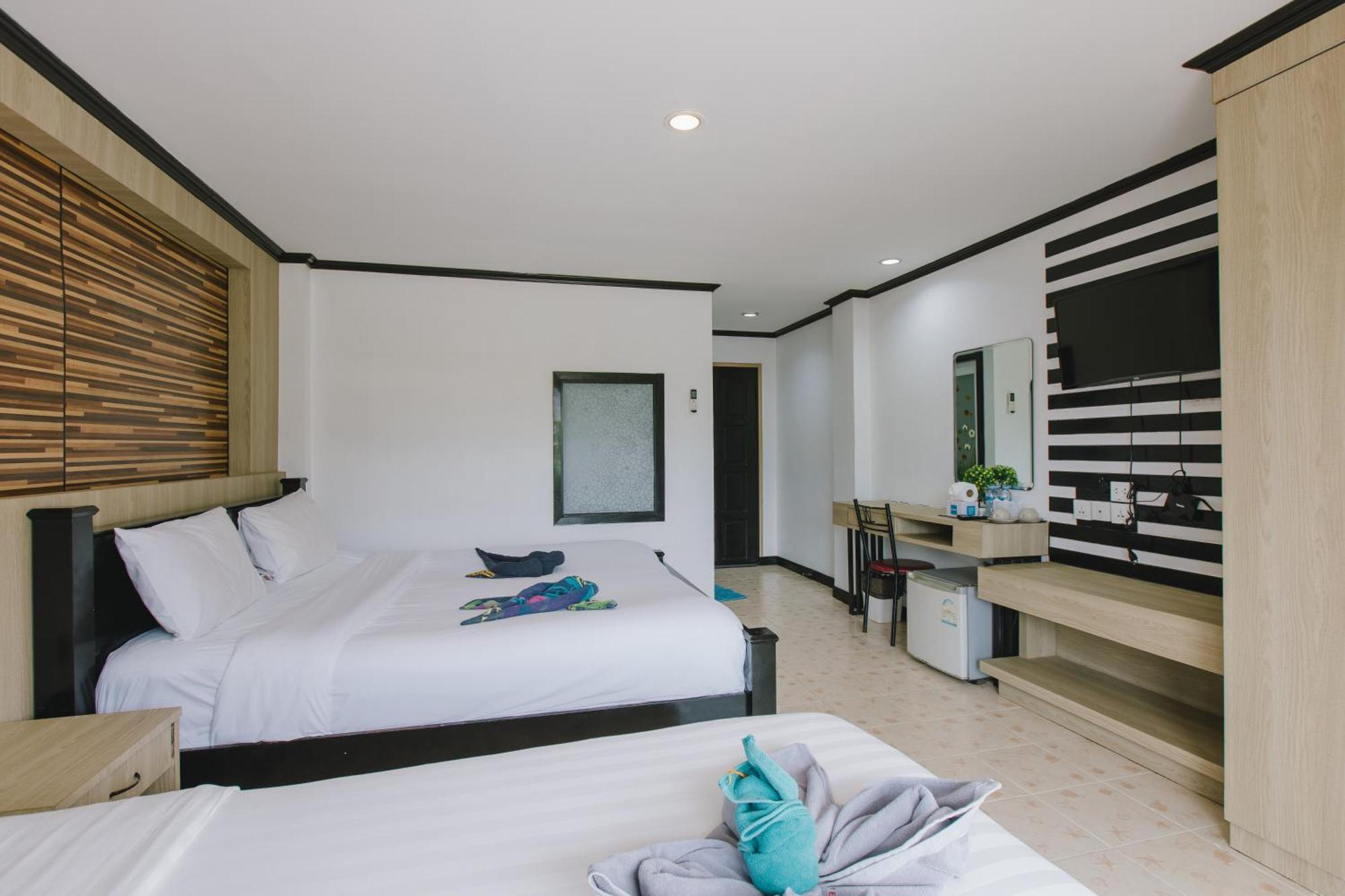 Triple Room with Balcony