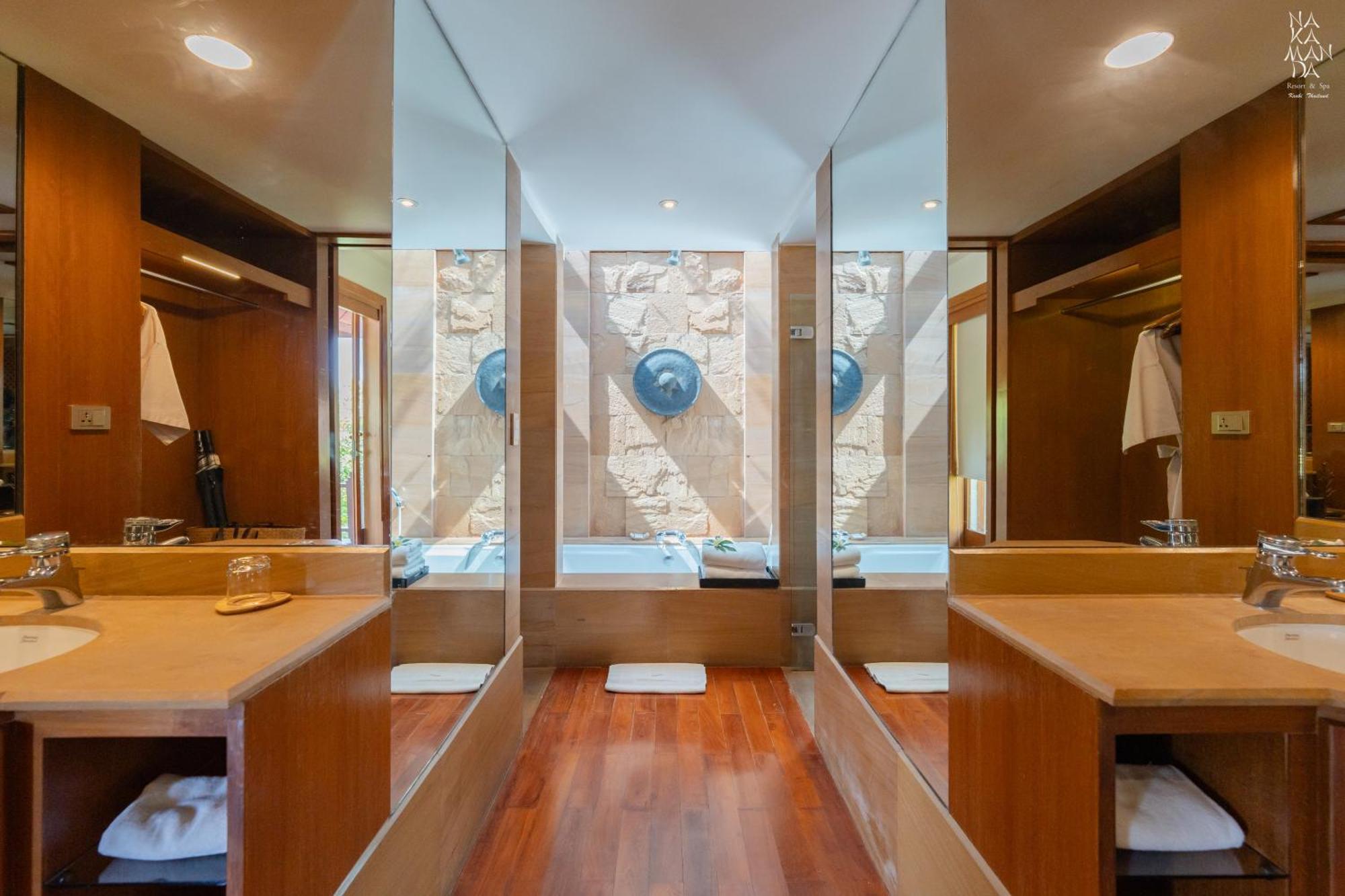 Sala Villa Upper Seaview