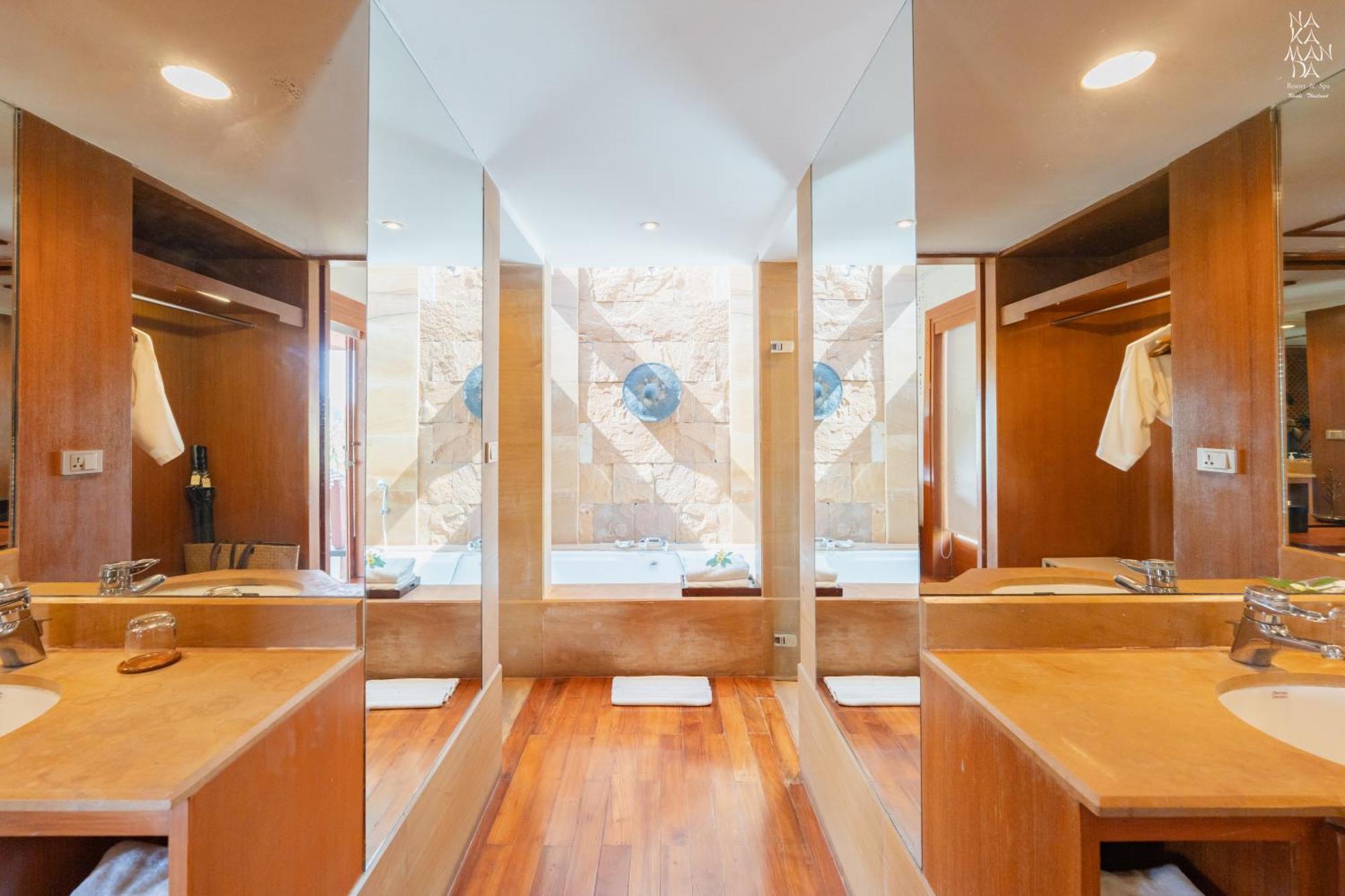 Sala Villa Upper Seaview