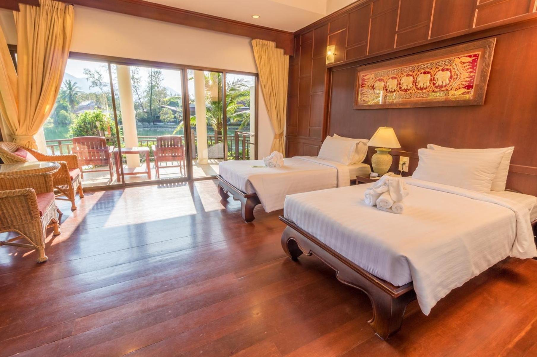 Deluxe Double or Twin Room