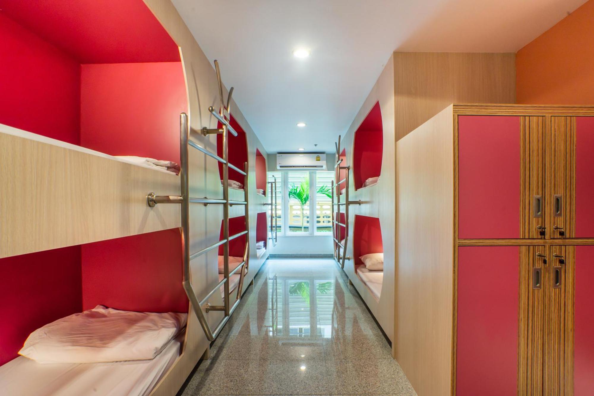 Bed 10-Bed Mixed Dormitory Room