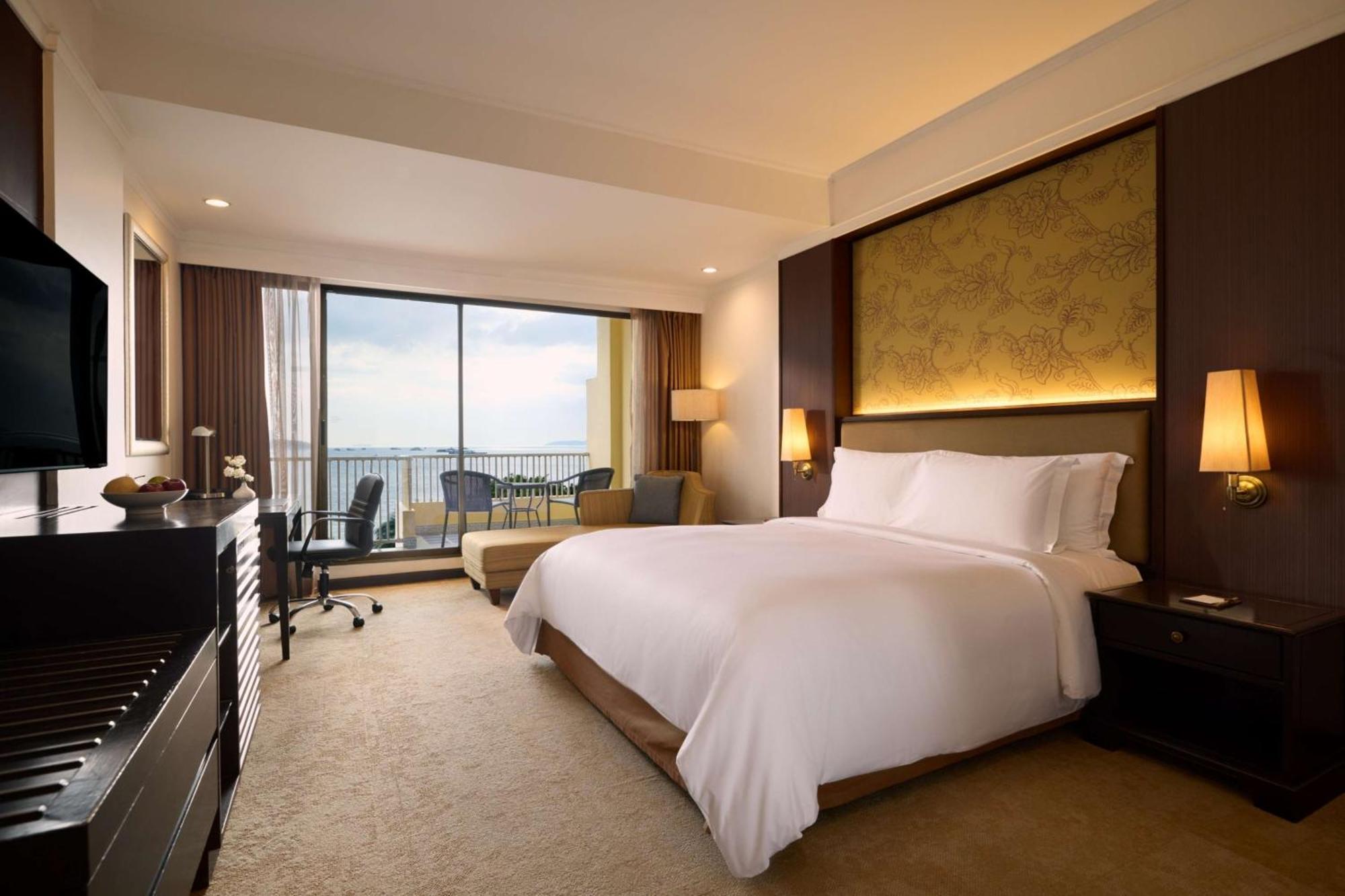 Premium Sea View King