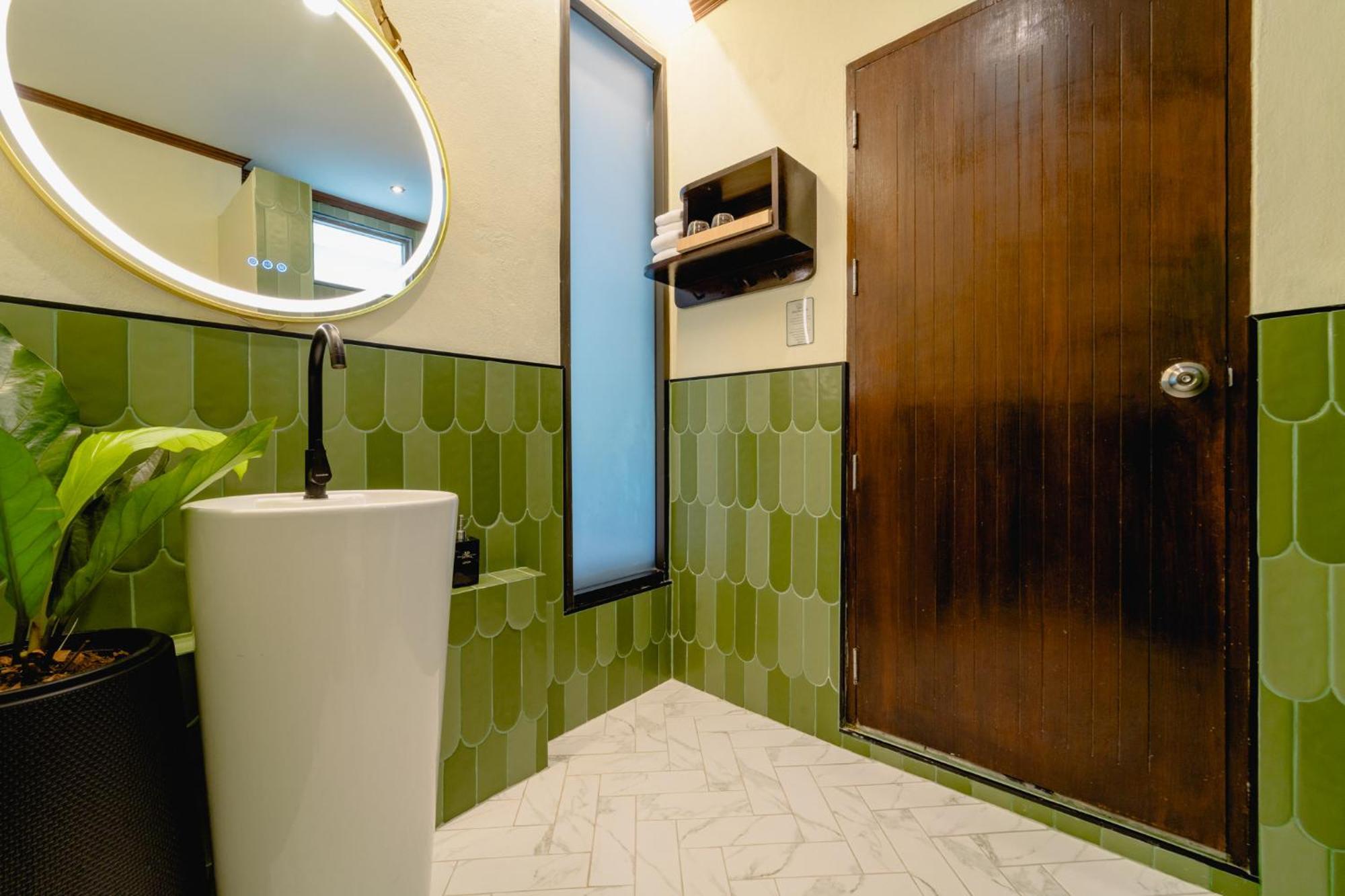 Premier Room