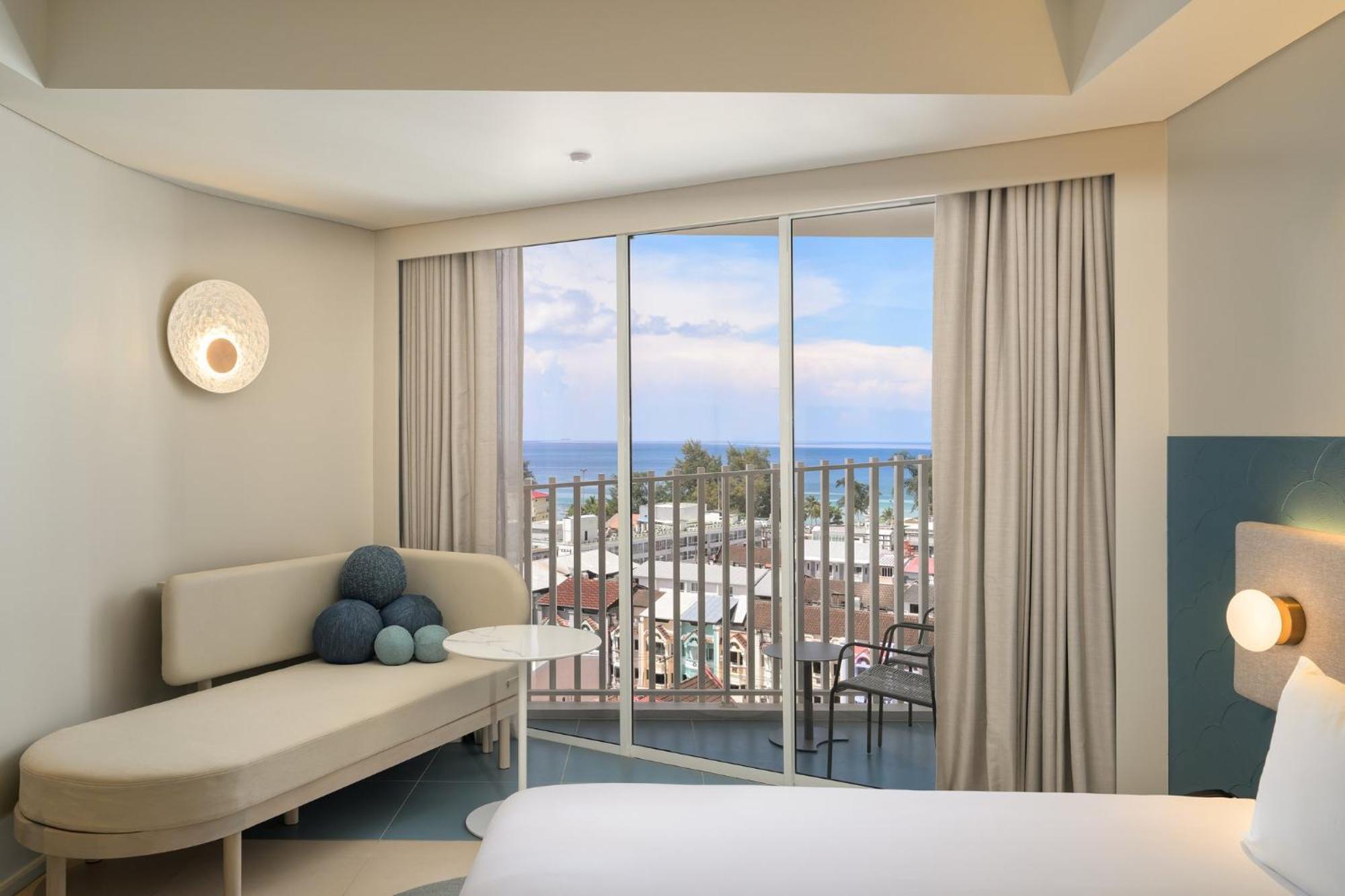Superior Ocean View King