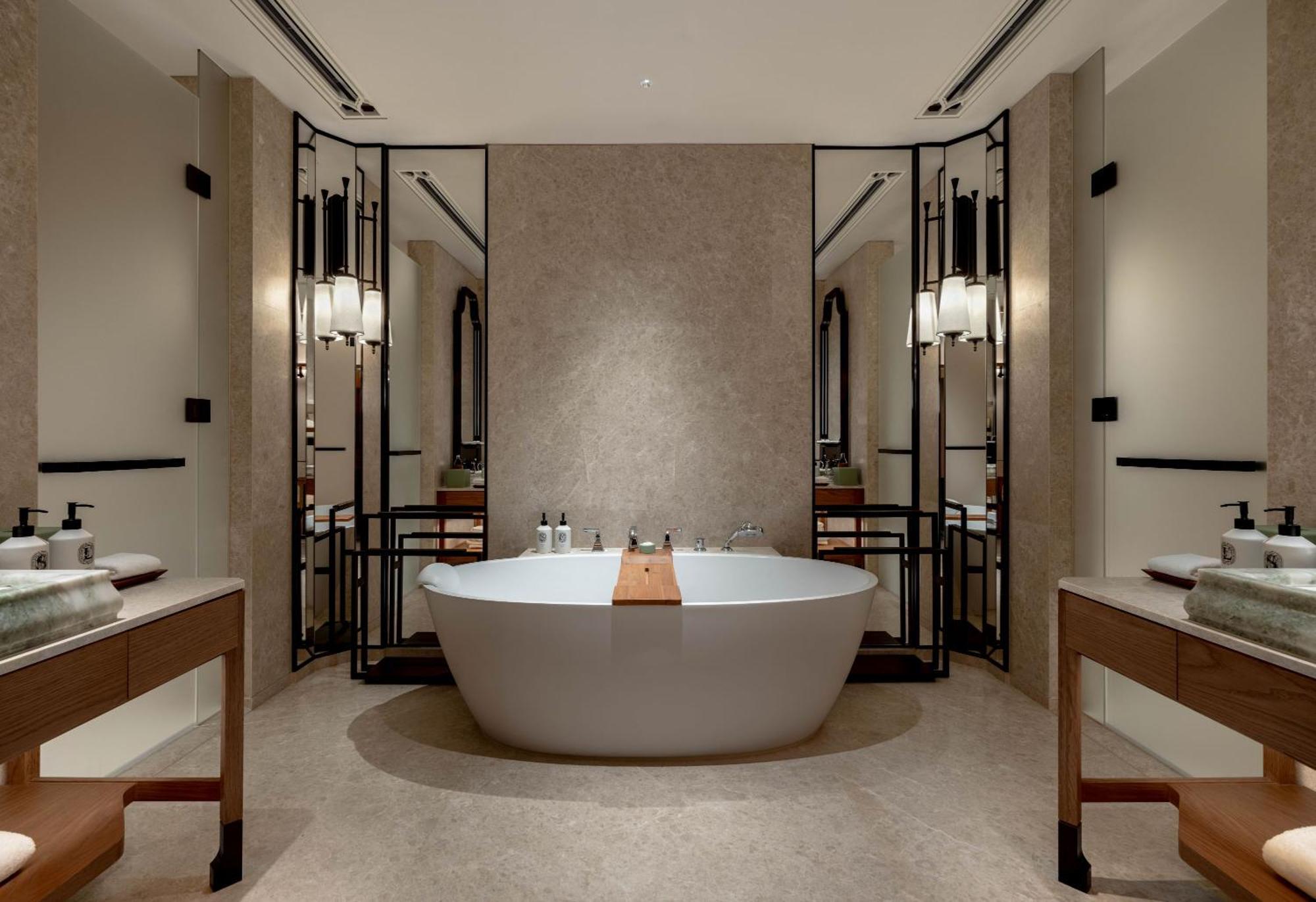 Club Suite