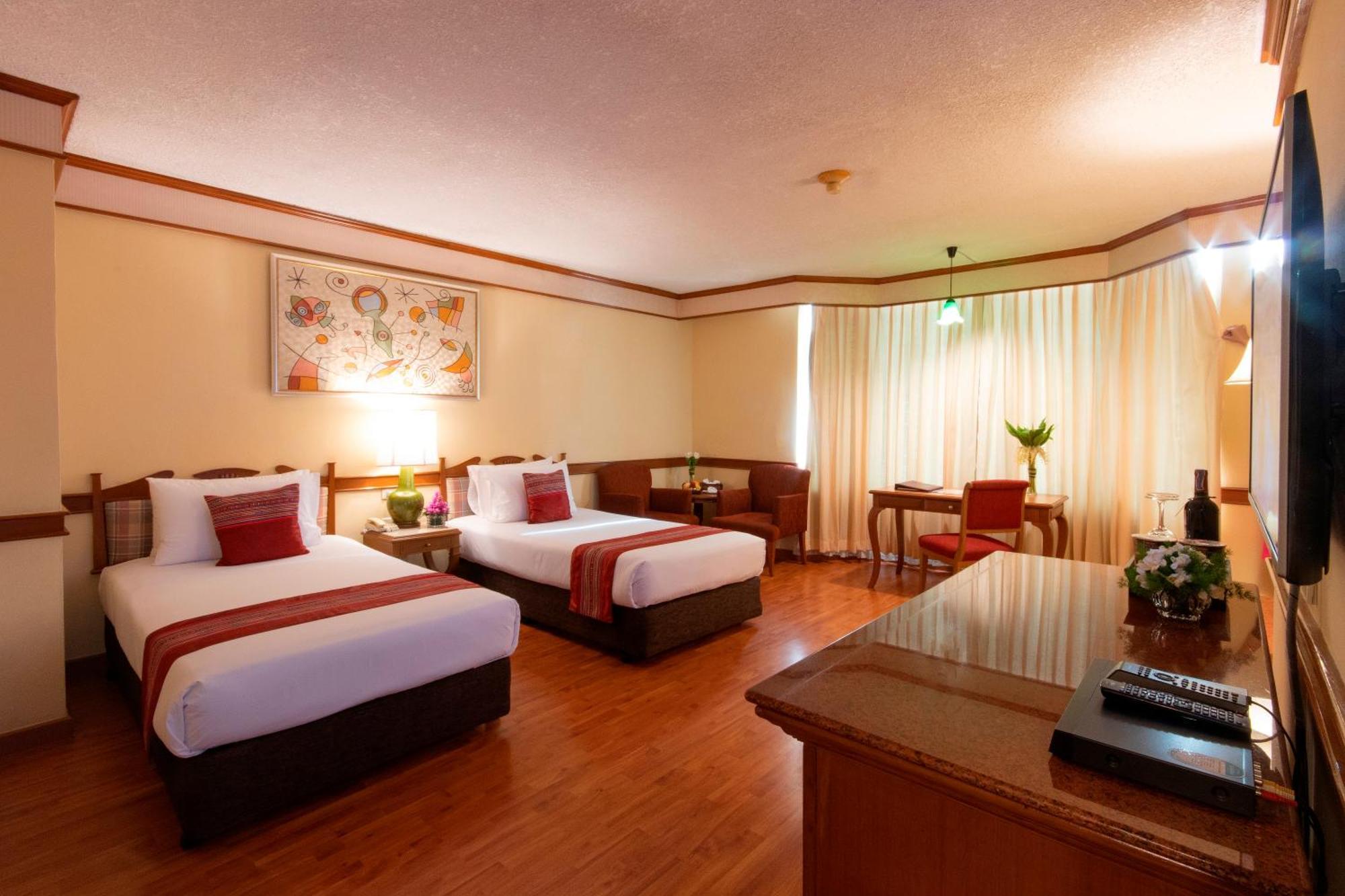 Business Twin Room,743981209:JPEG