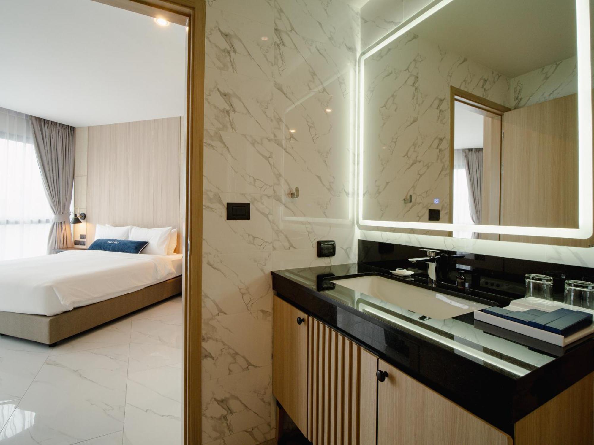 Two-Bedroom Suite