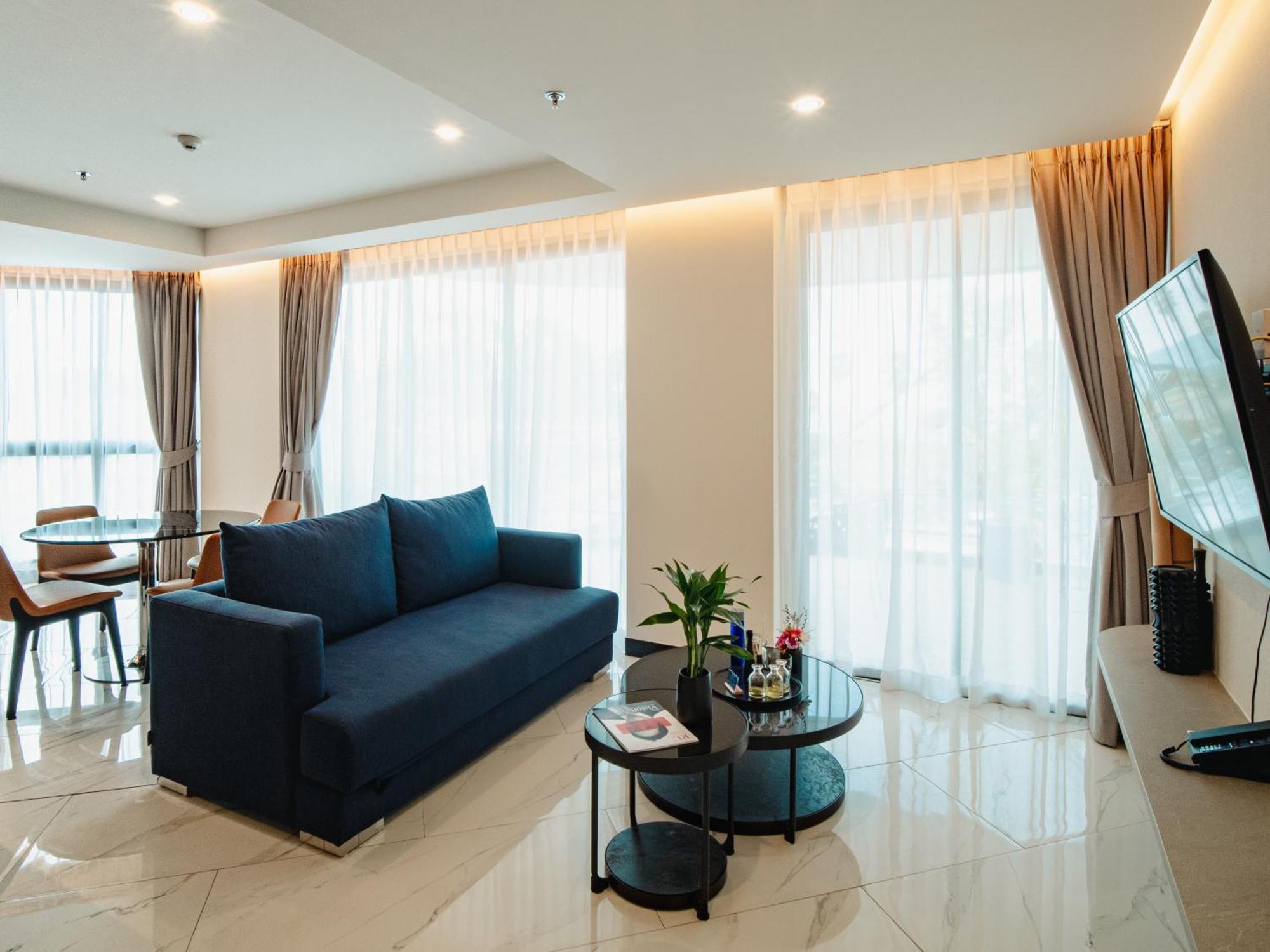 One-Bedroom Suite