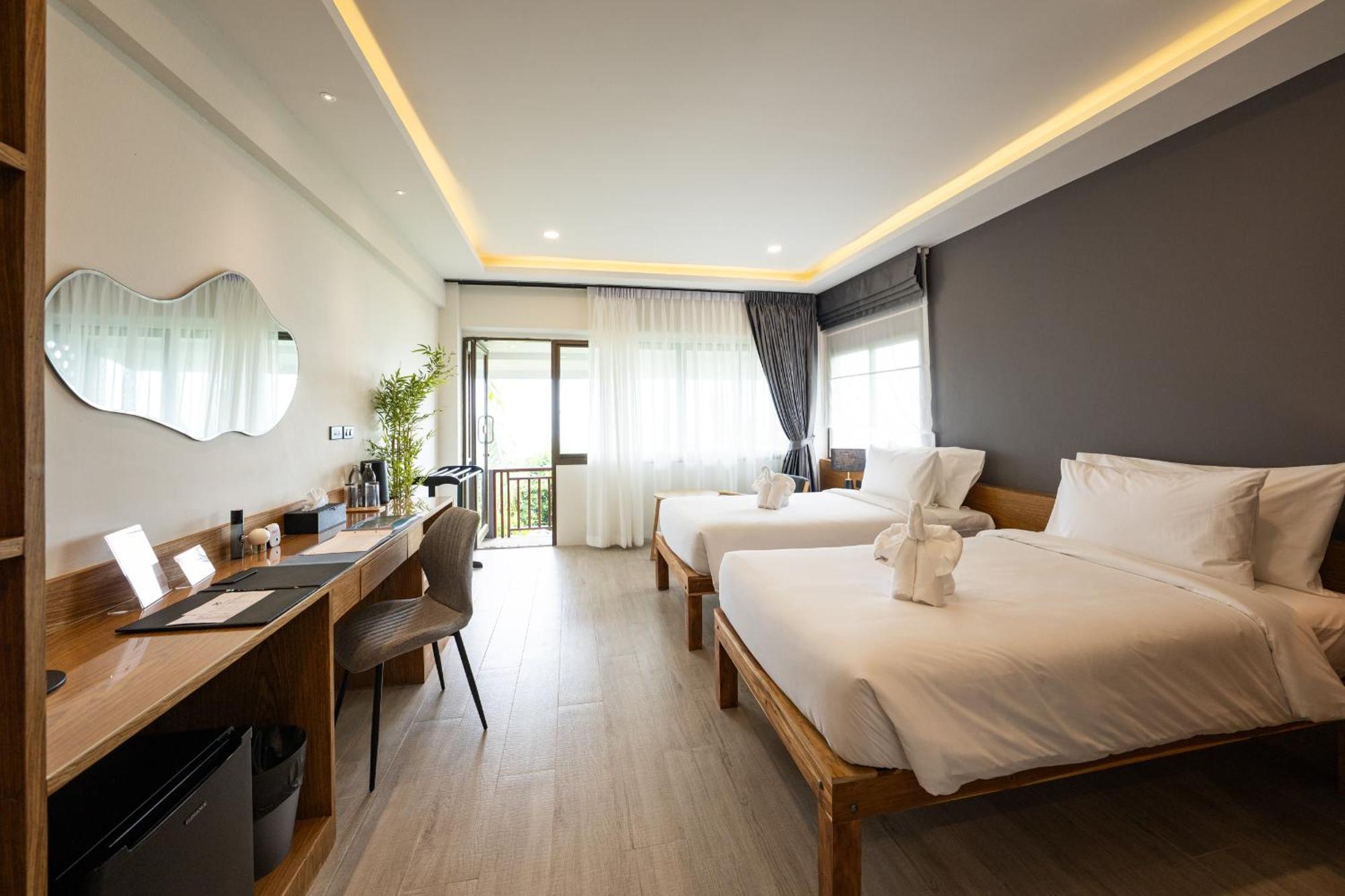 Deluxe Double or Twin Room Garden View