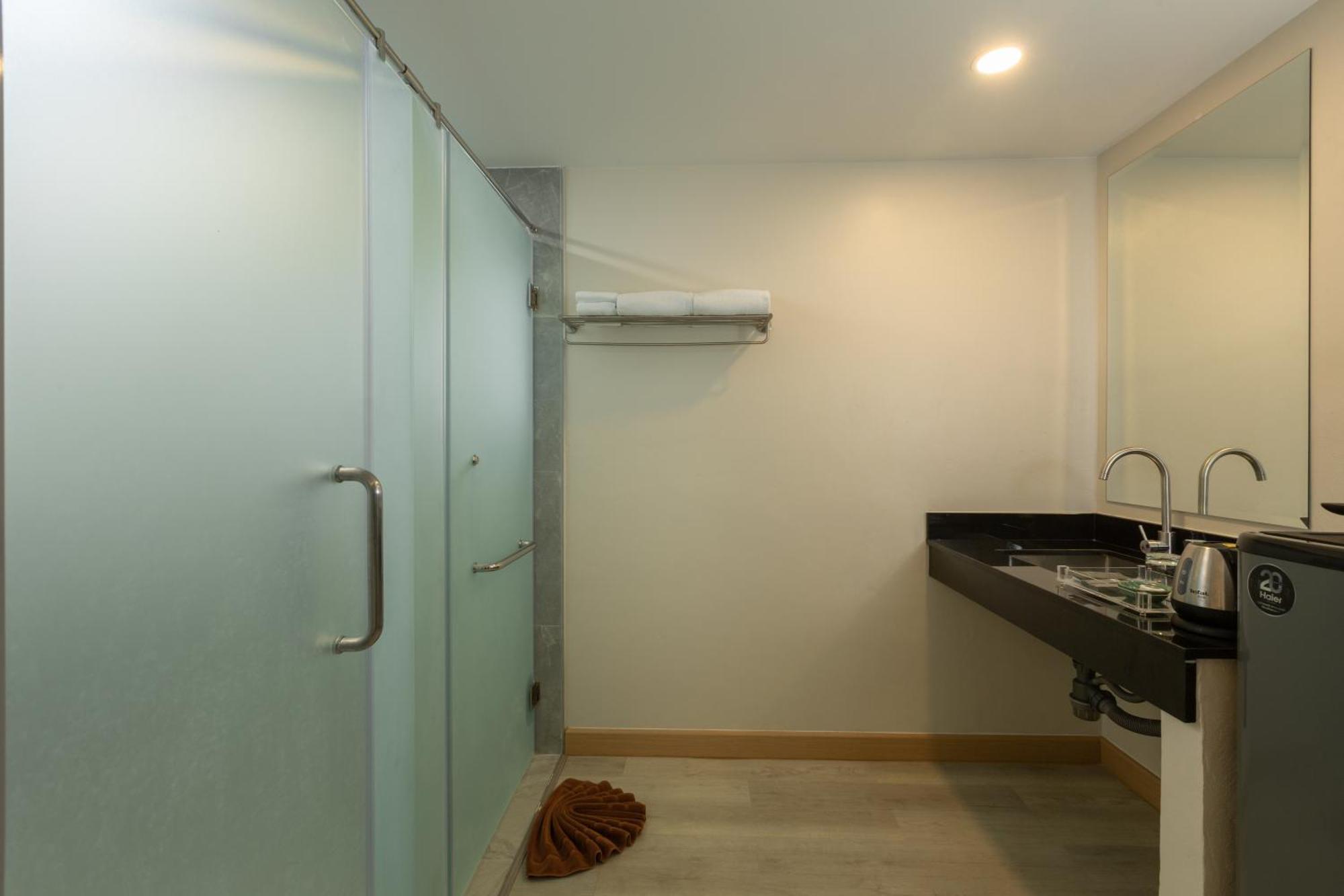 Double or Twin Room with Balcony,1649885785:JPEG