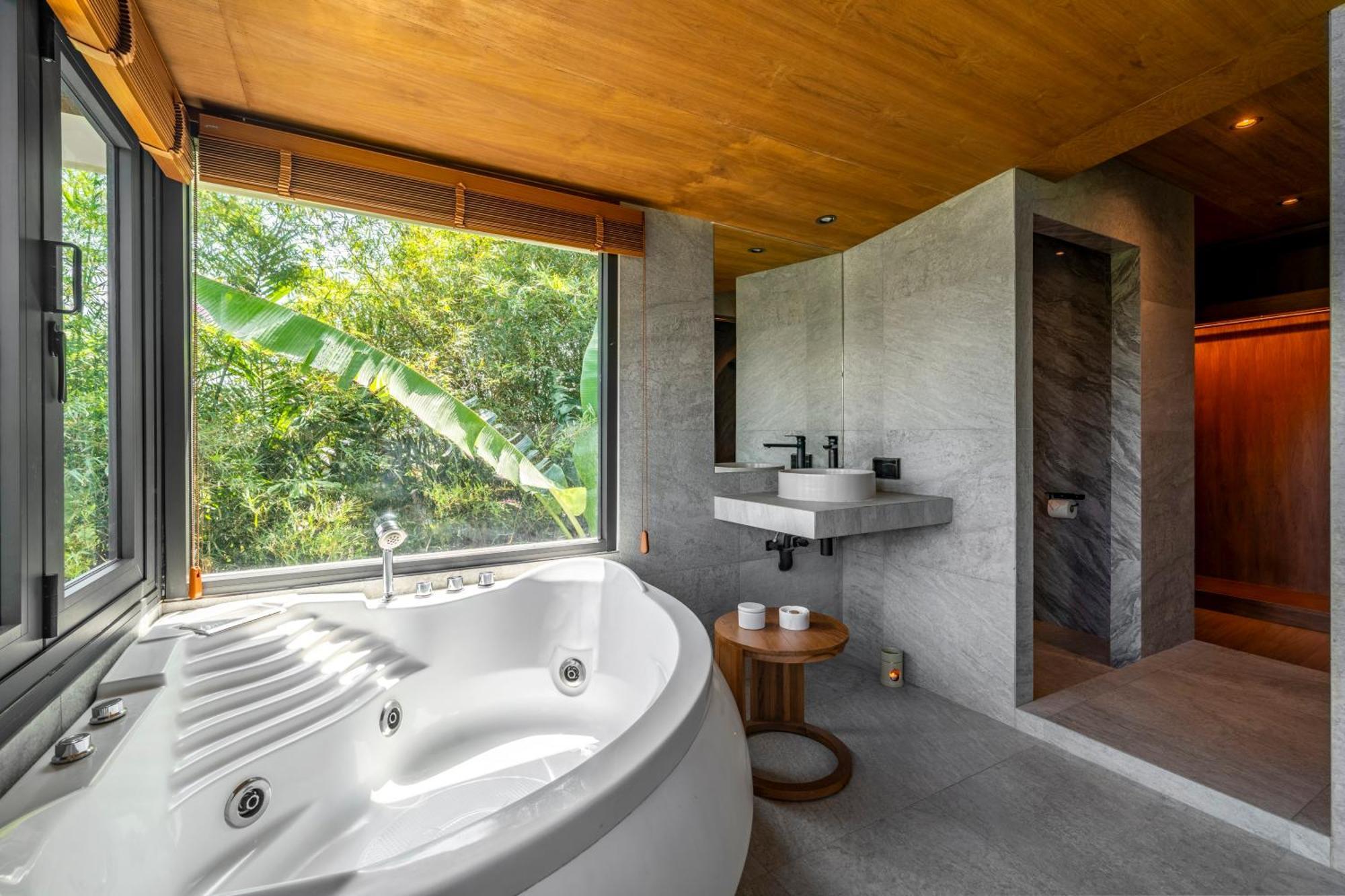 Seaview Villa Twin Bed No 16