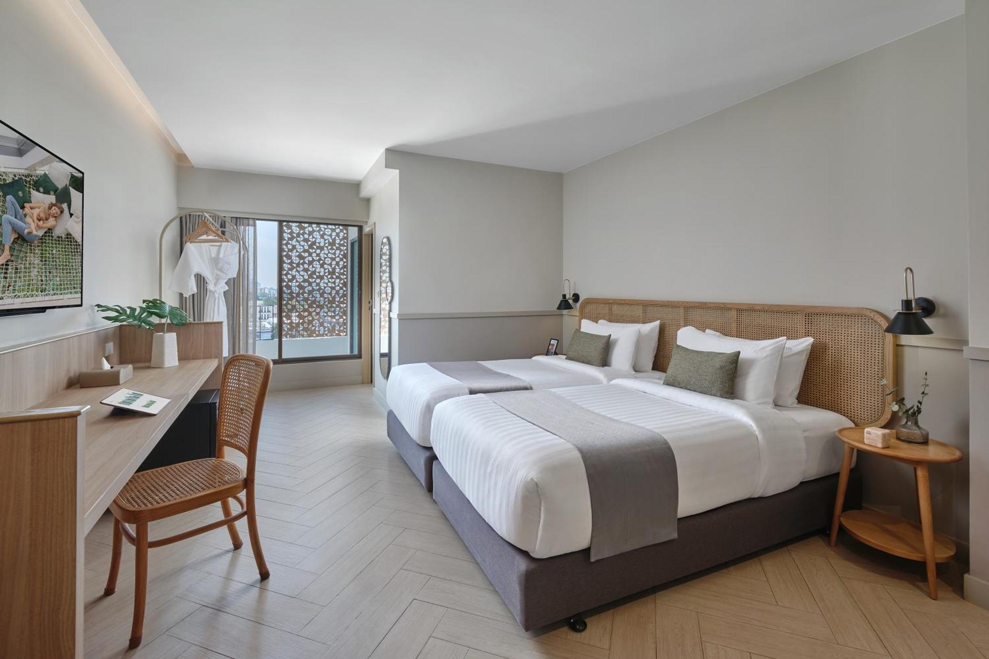 Deluxe Twin Room