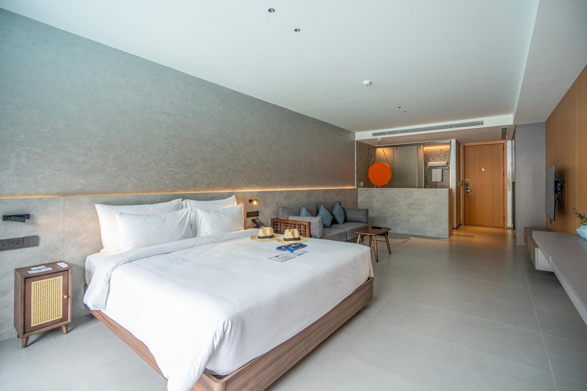 Deluxe Triple Room Sea View