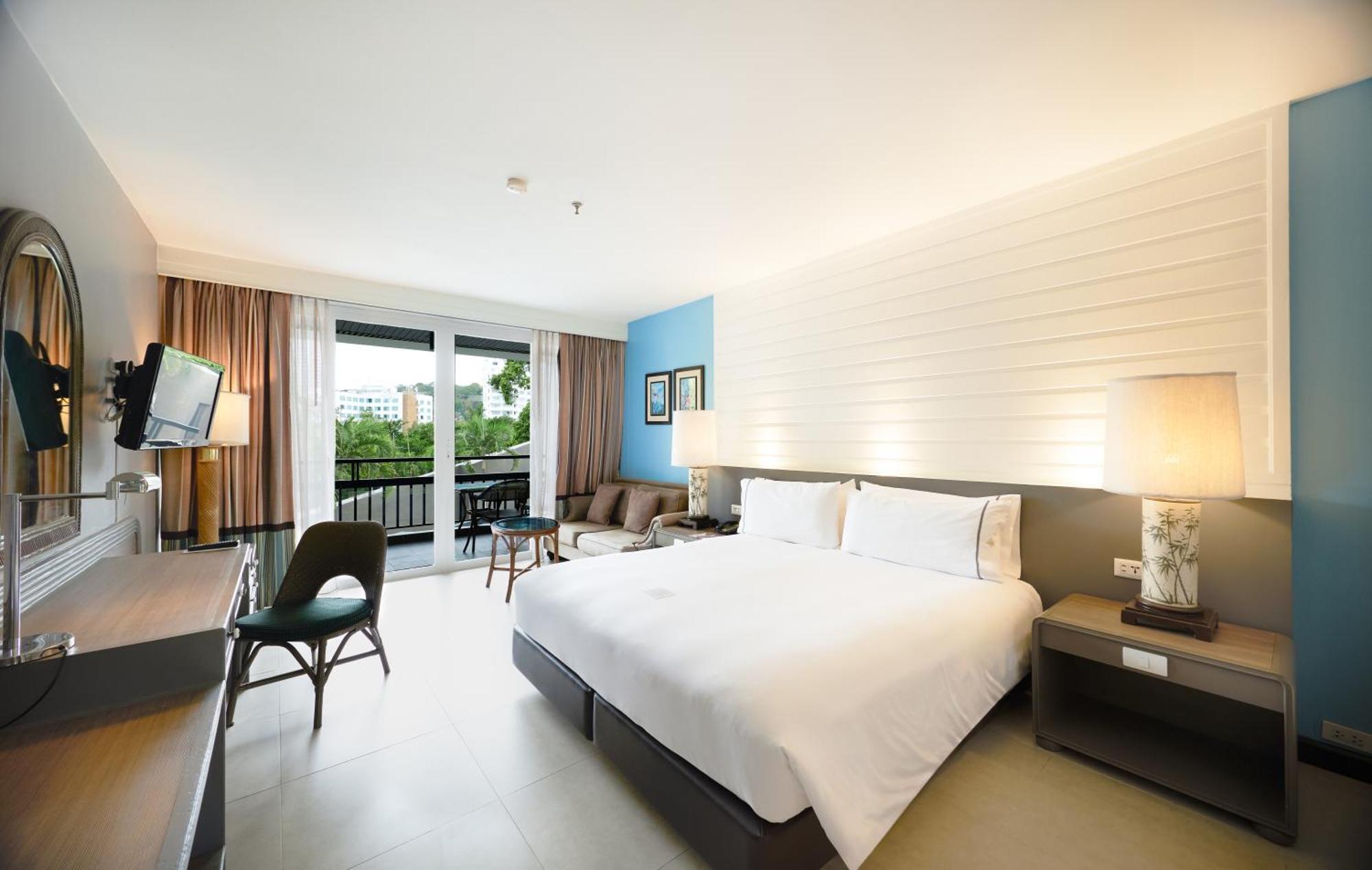 Tropical Superior No View King Bed