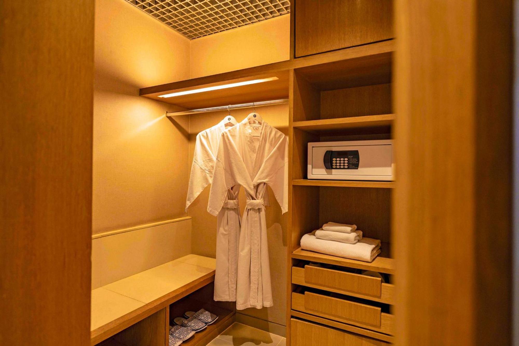 Grand Deluxe Double Room