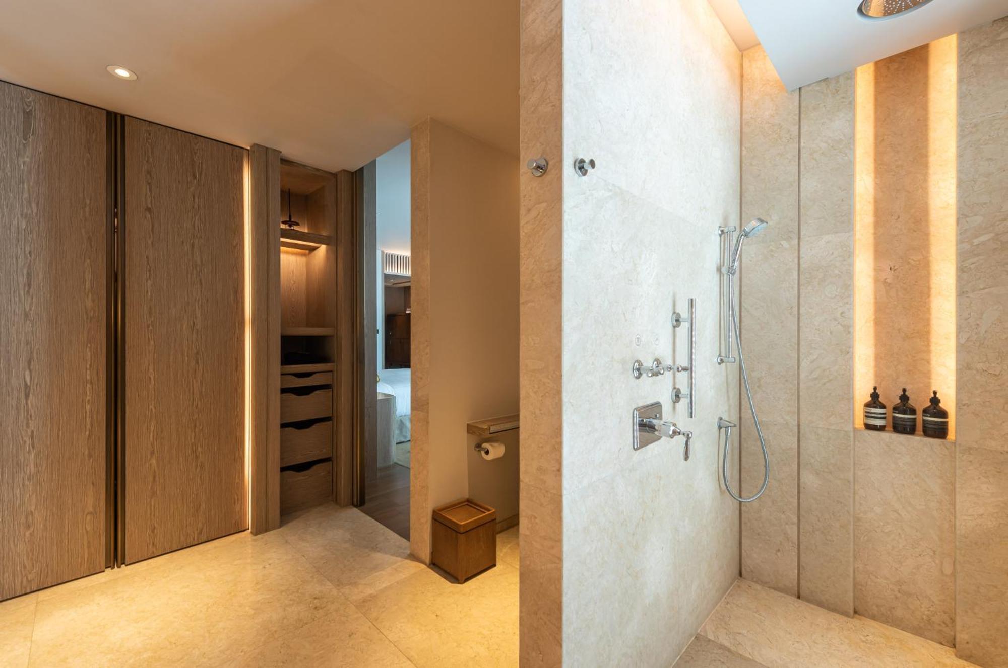 King Room Mobility Accessible