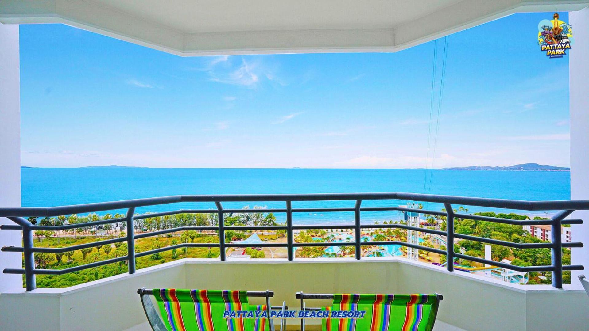 Mini Suite Room Tower Wing with Water Park Access,1669043809:JPEG