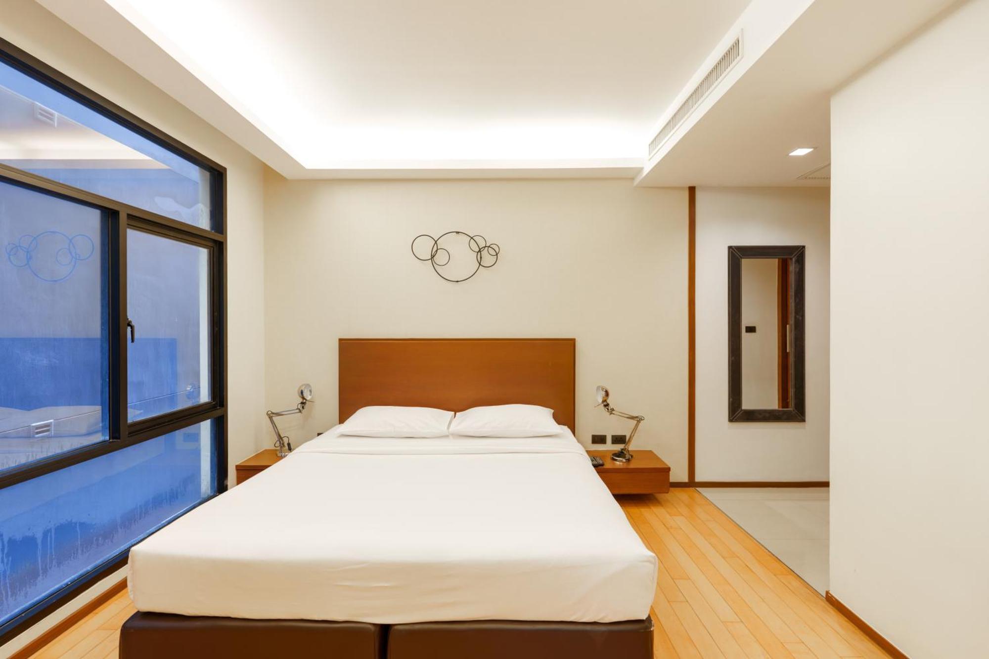 One-Bedroom Suite