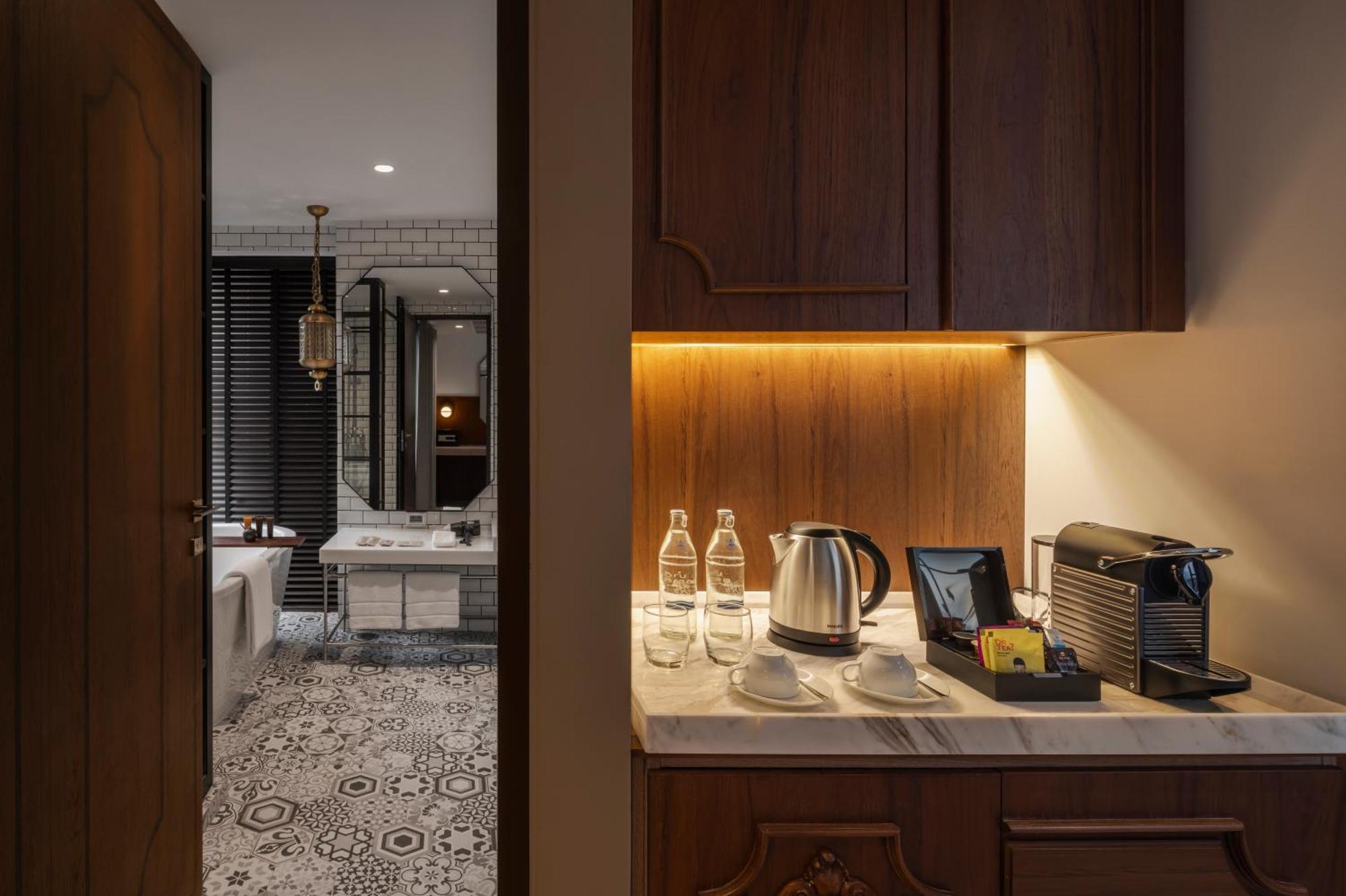 Deluxe King Room,1669911841:JPEG