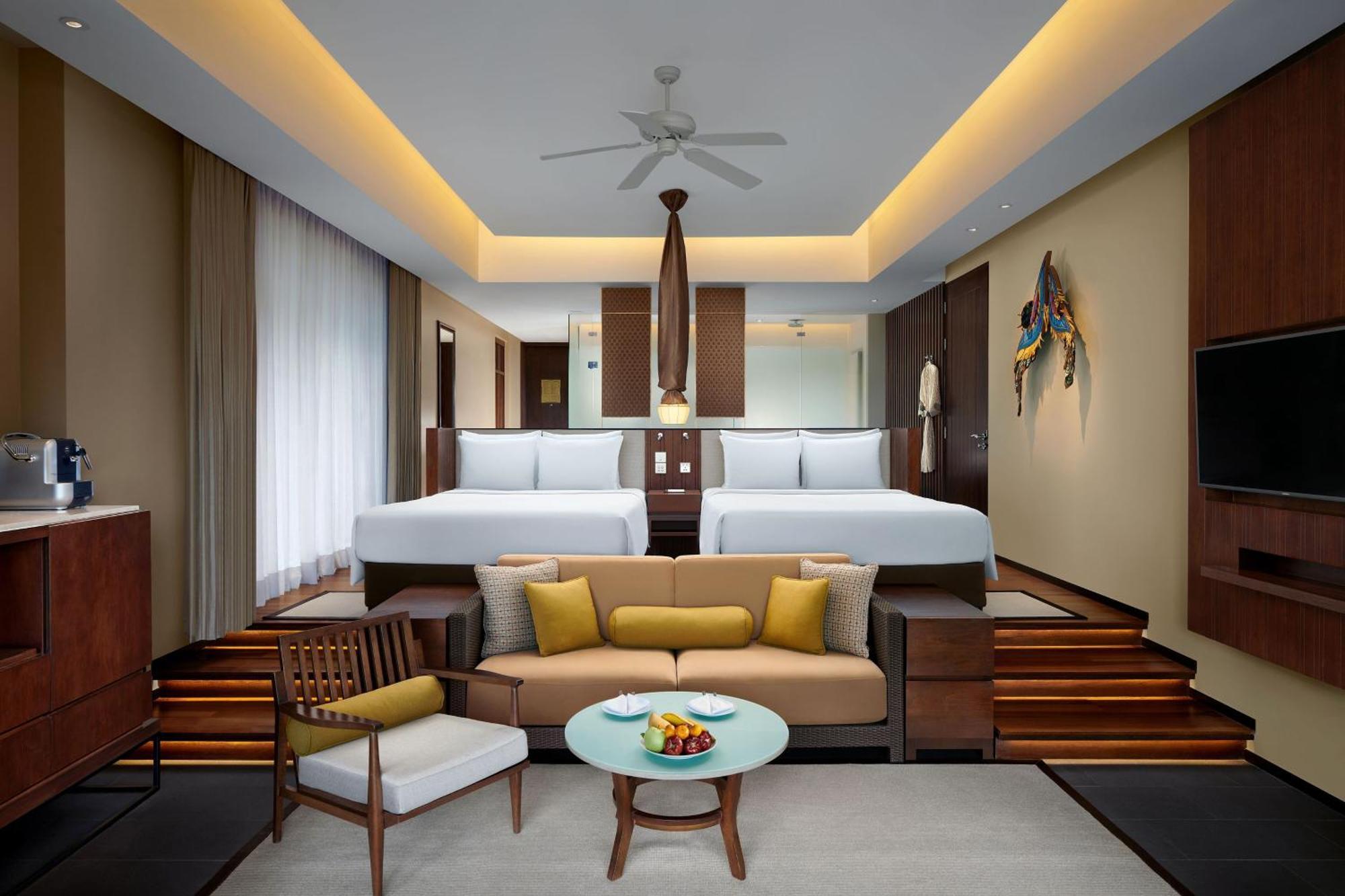 Jungle 1 Bedroom Suite 2 Queen Sofa bed