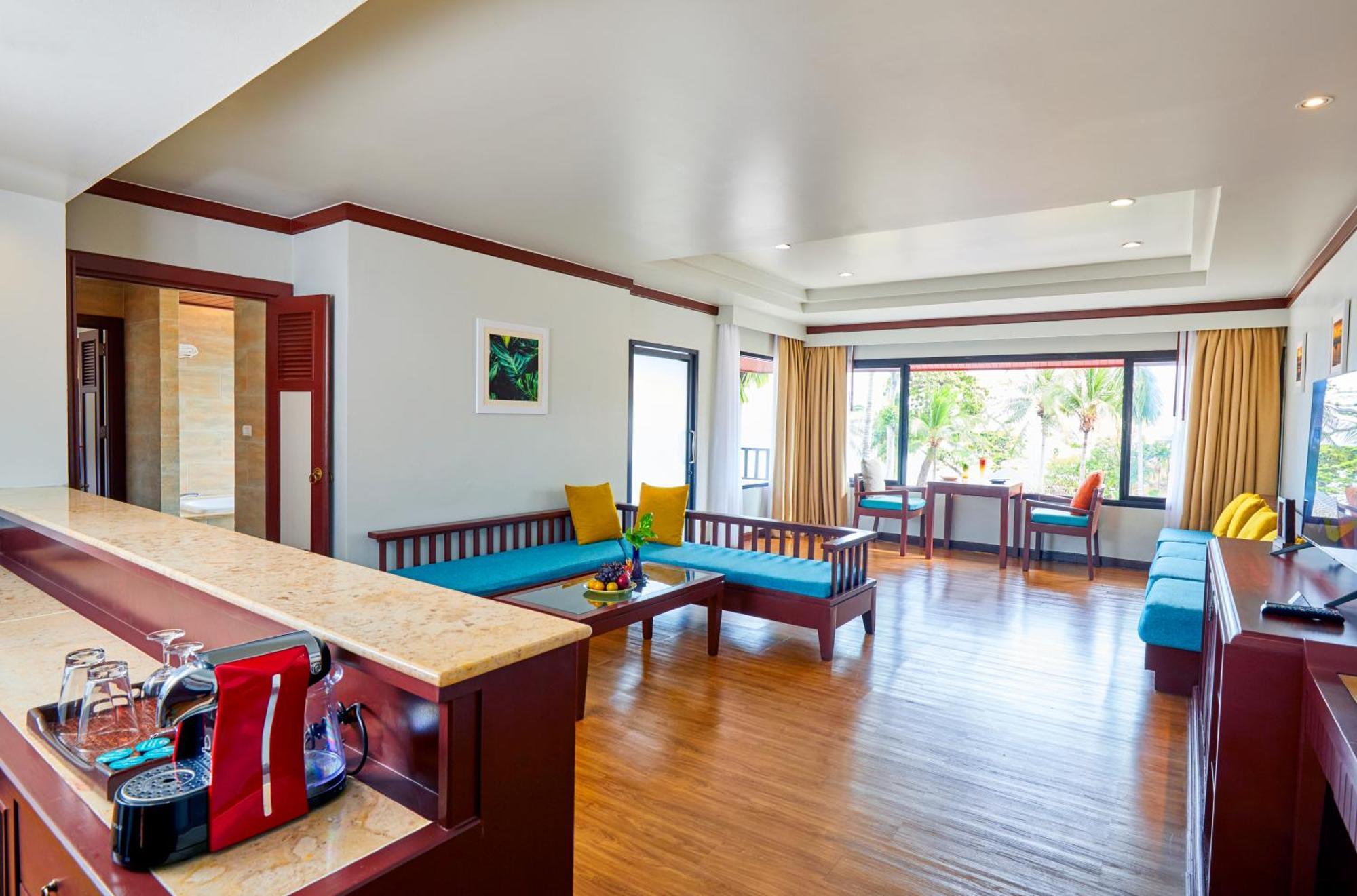 Junior Suite,1672684472:JPEG