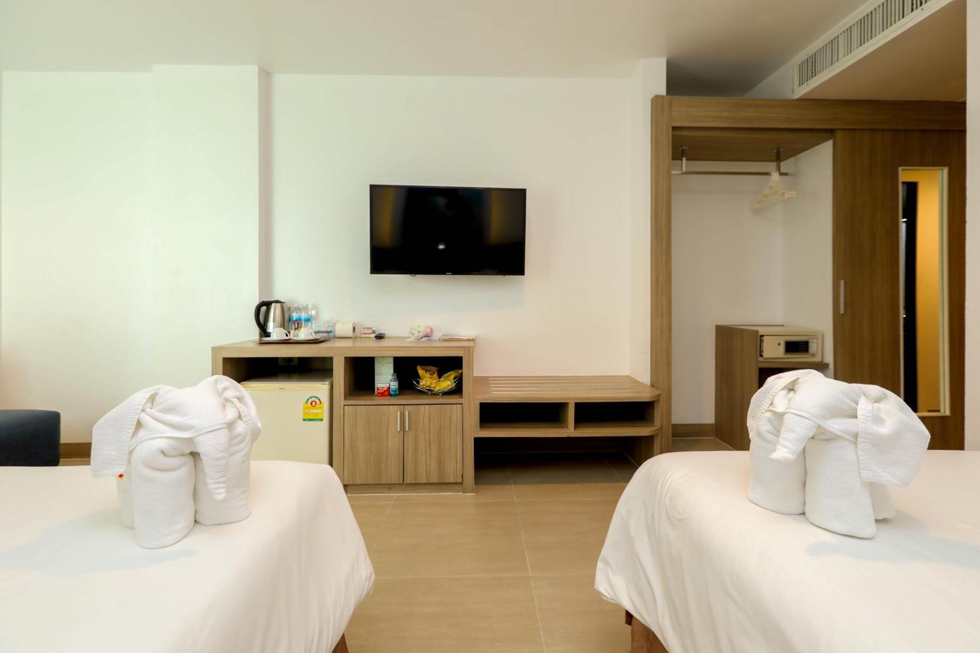Superior Twin Room