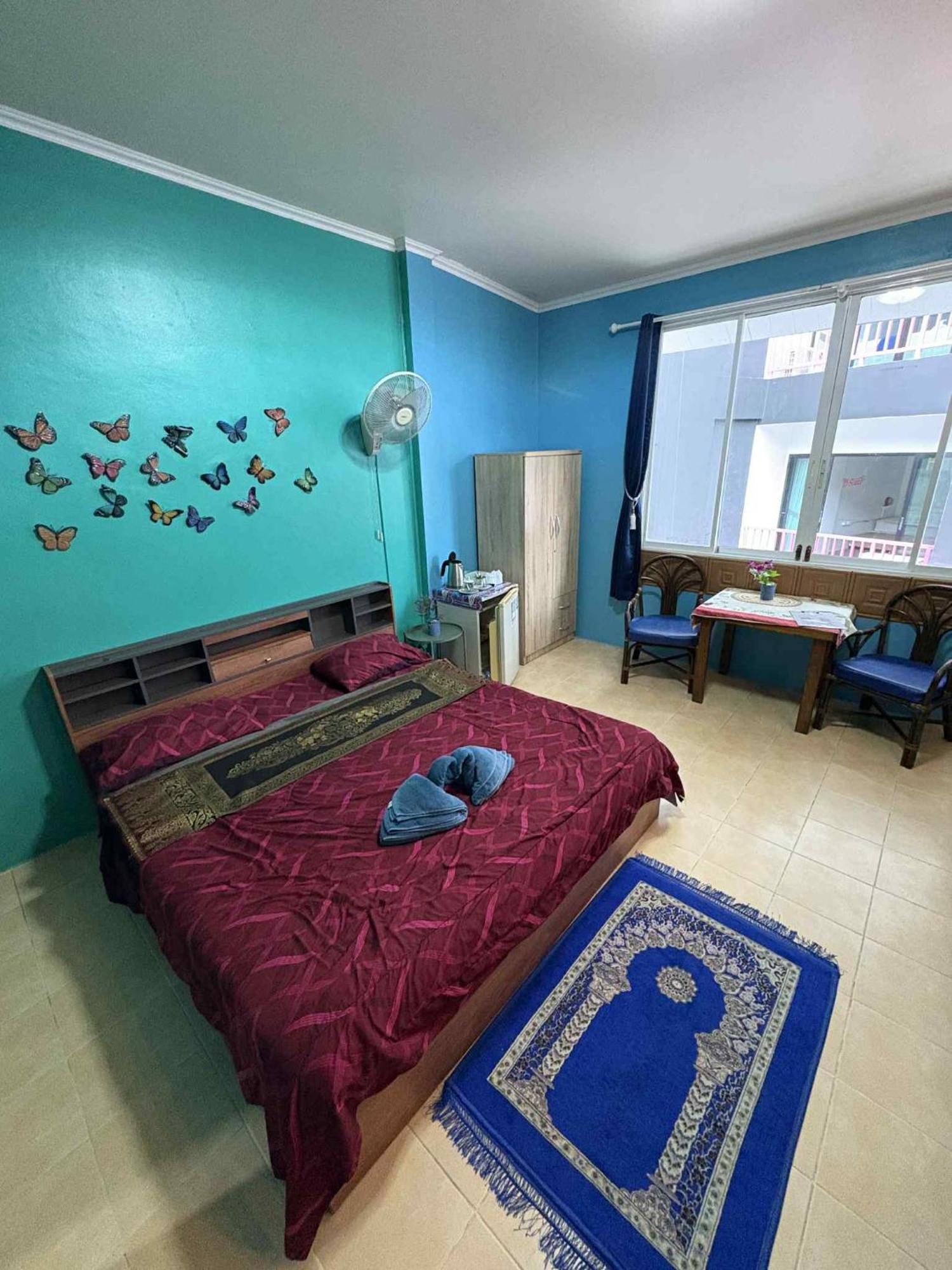 Standard Quadruple Room