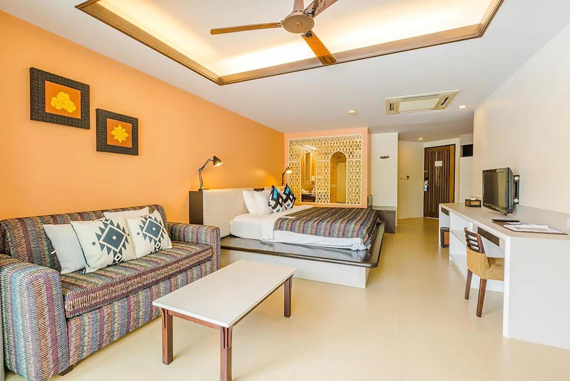 Deluxe Double or Twin Room