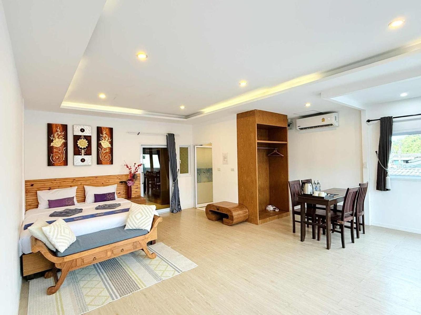 Two-Bedroom Suite