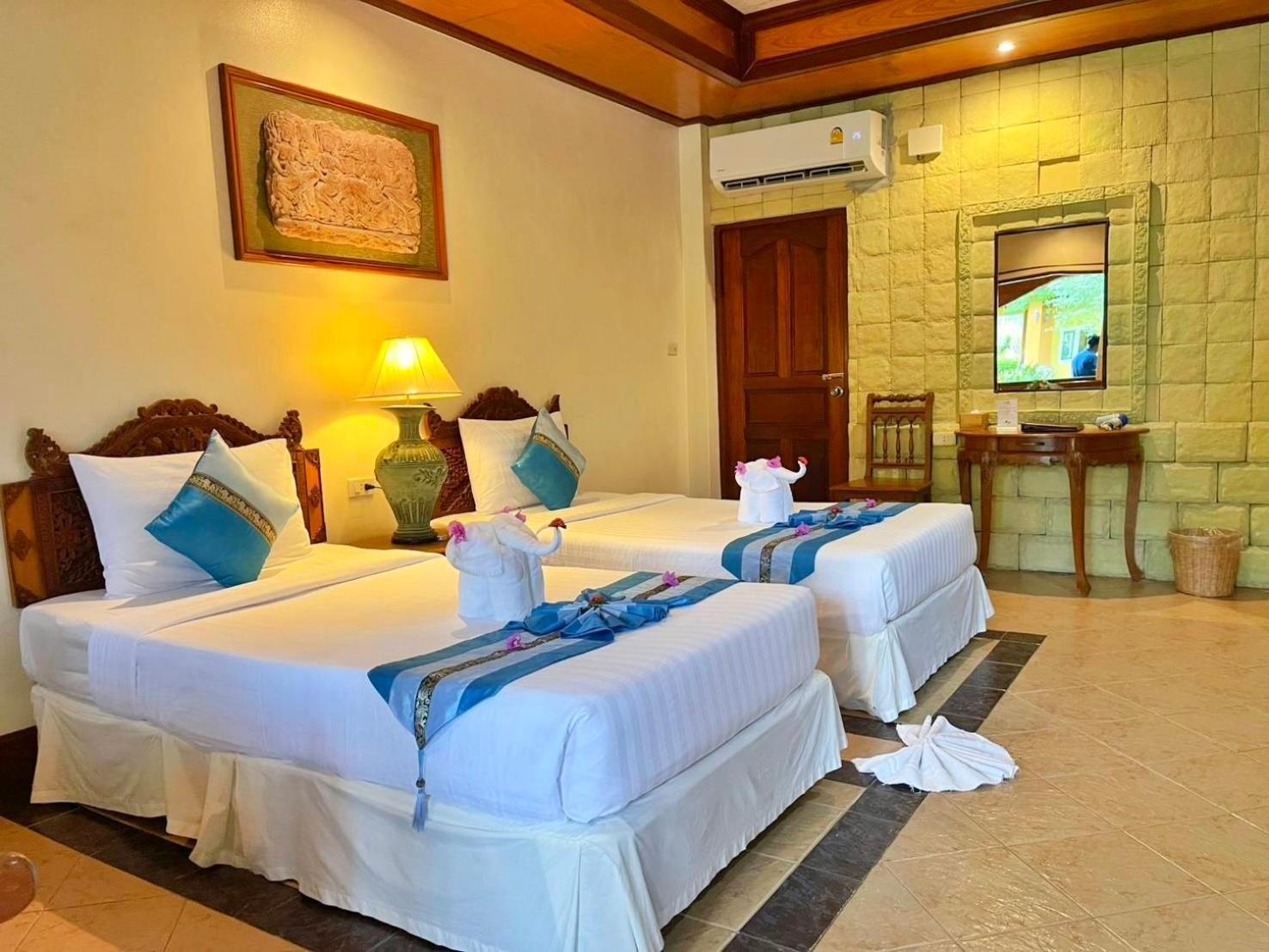 Superior Twin Room Garden View