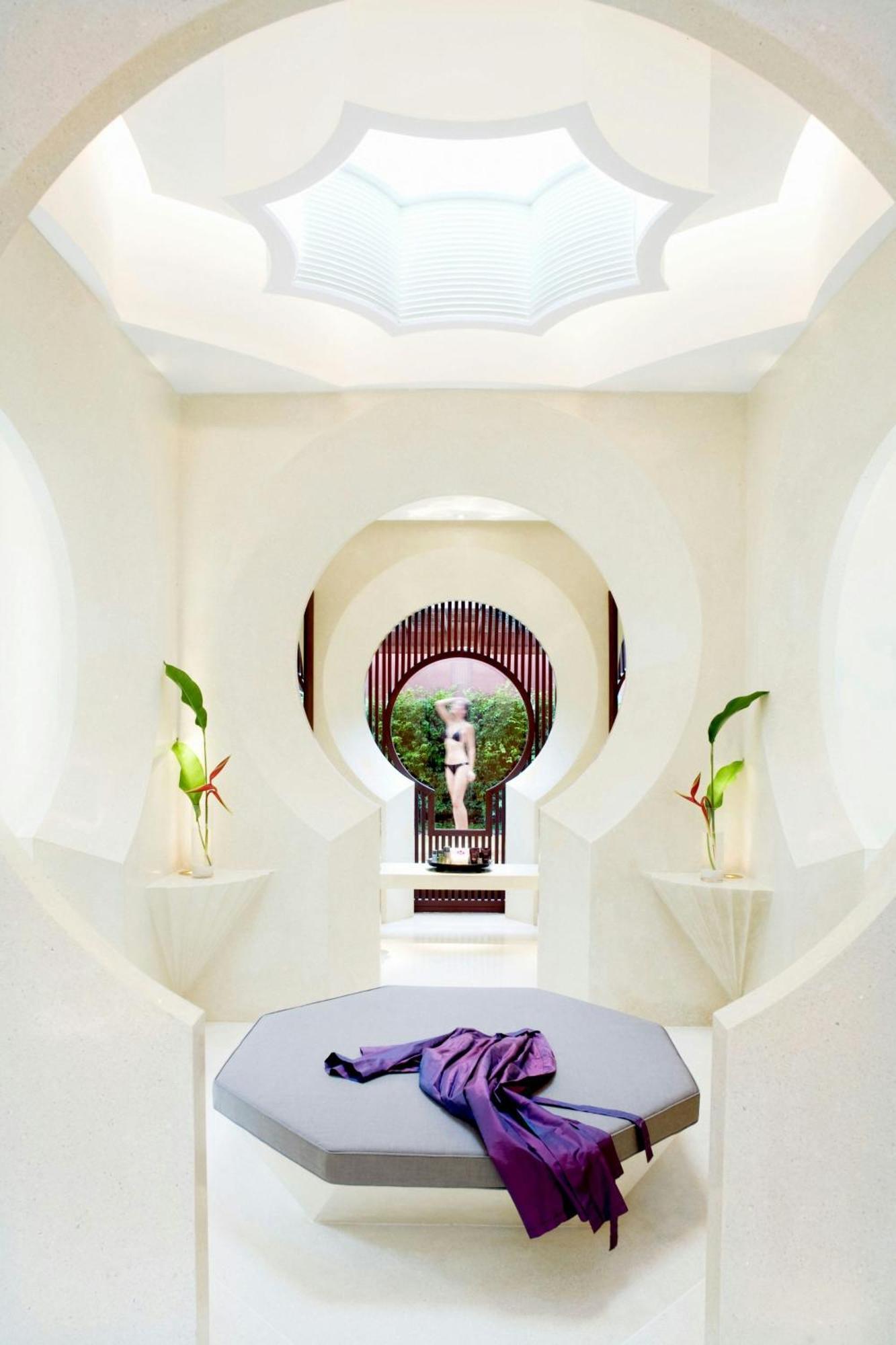 Royal Beach Villa
