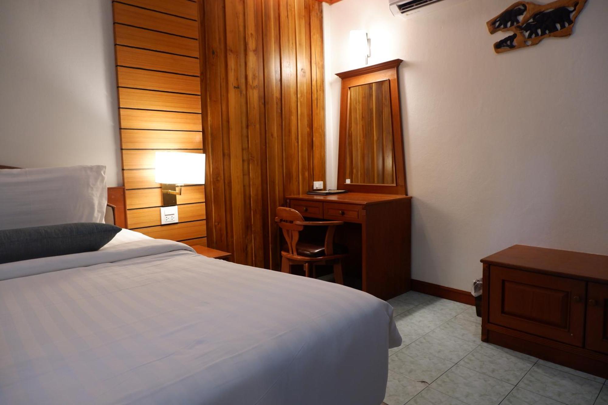 Premier Deluxe Villa