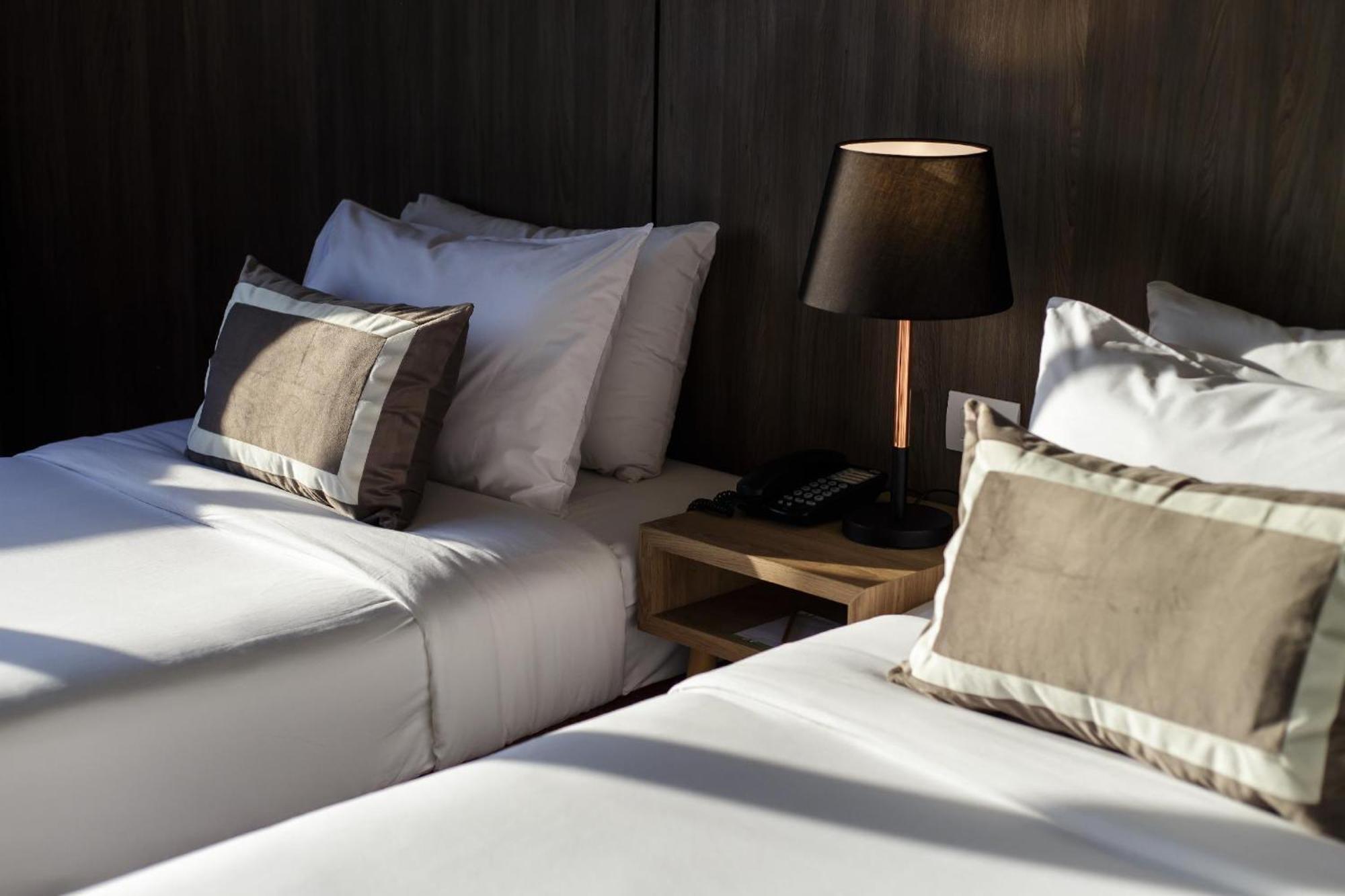 Deluxe Twin Room,1686456831:JPEG