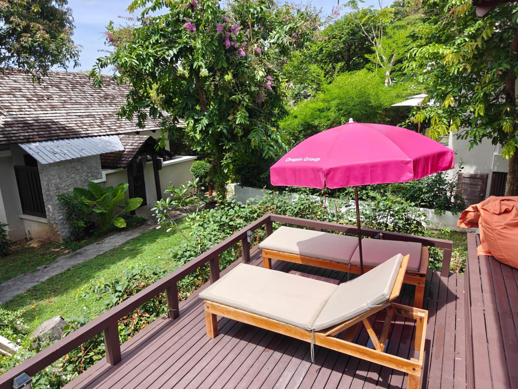 Deluxe Pool Villa with Garden View