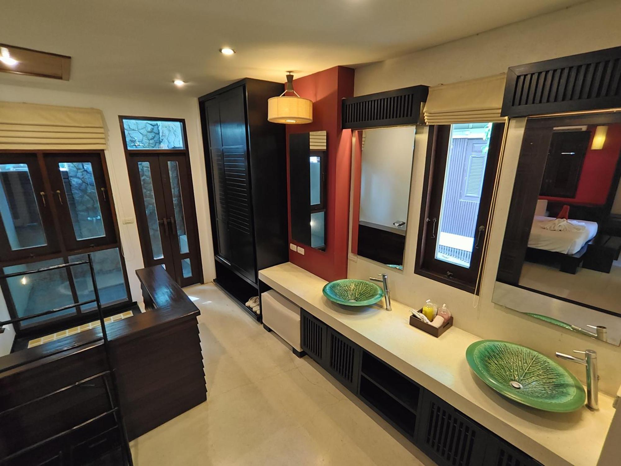 Deluxe Pool Villa Garden View