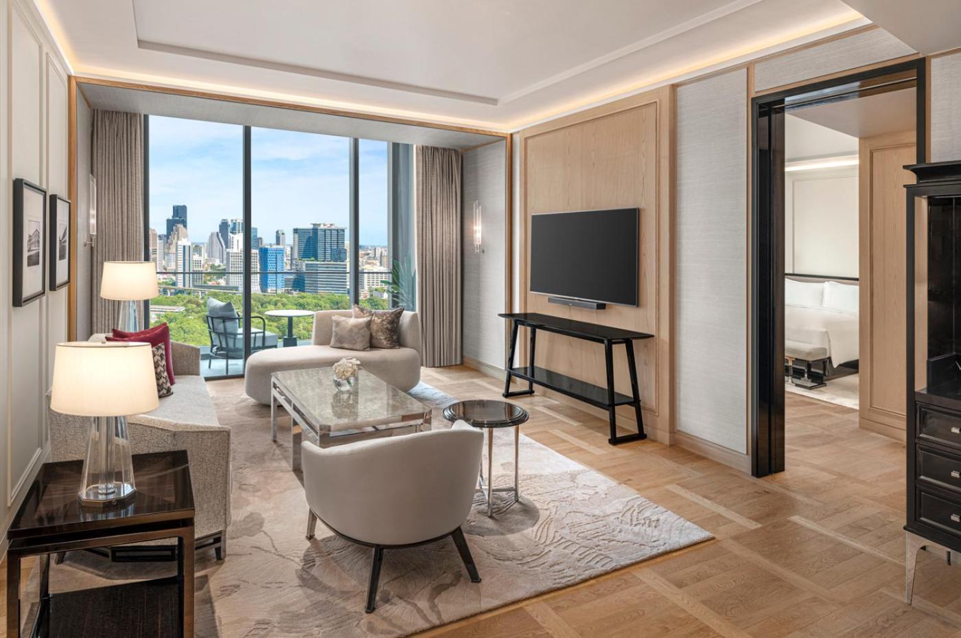 Suite Gardenia mit Kingsize-Bett – Zugang zur Club Lounge