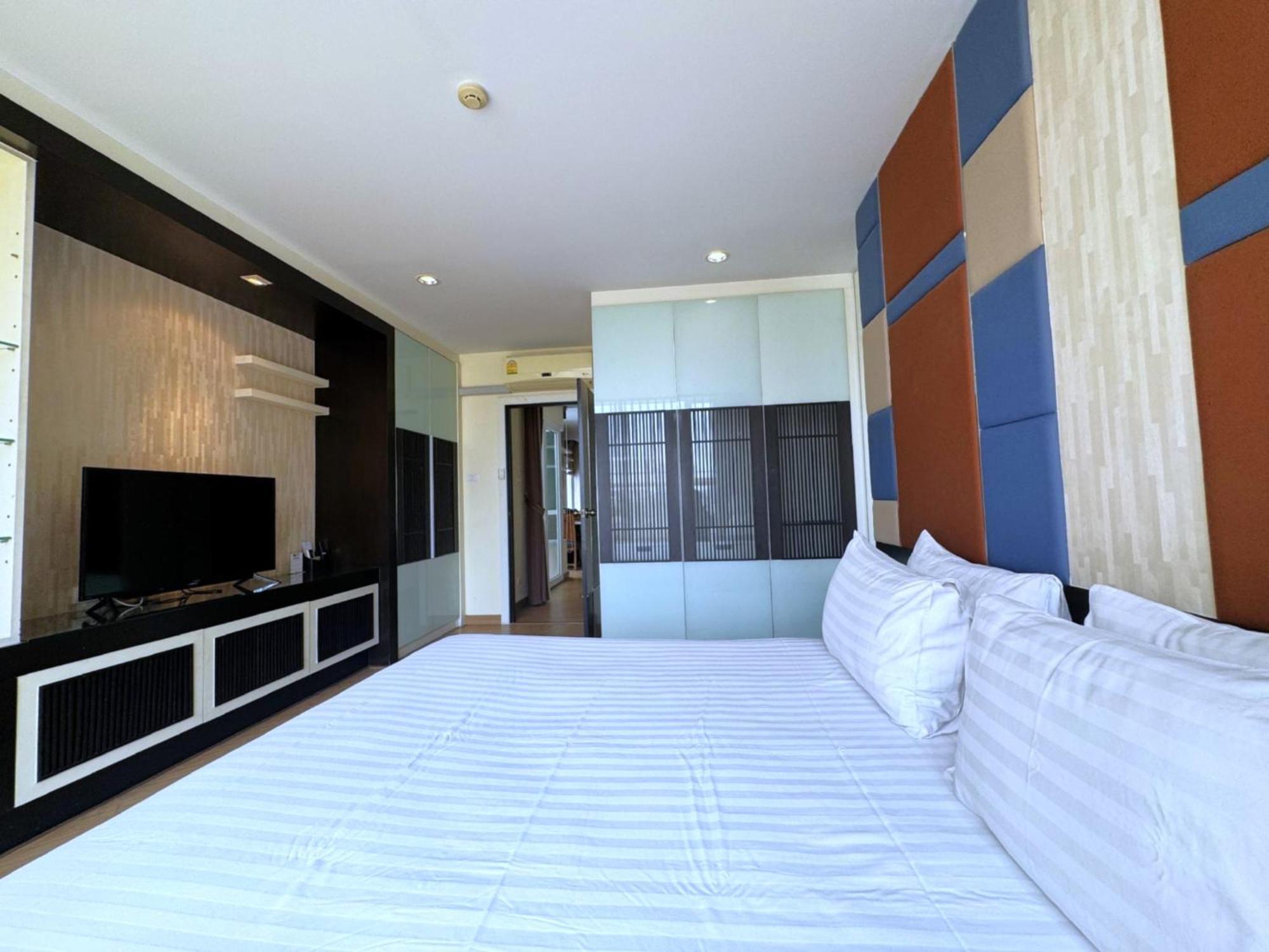 Junior Suite City View