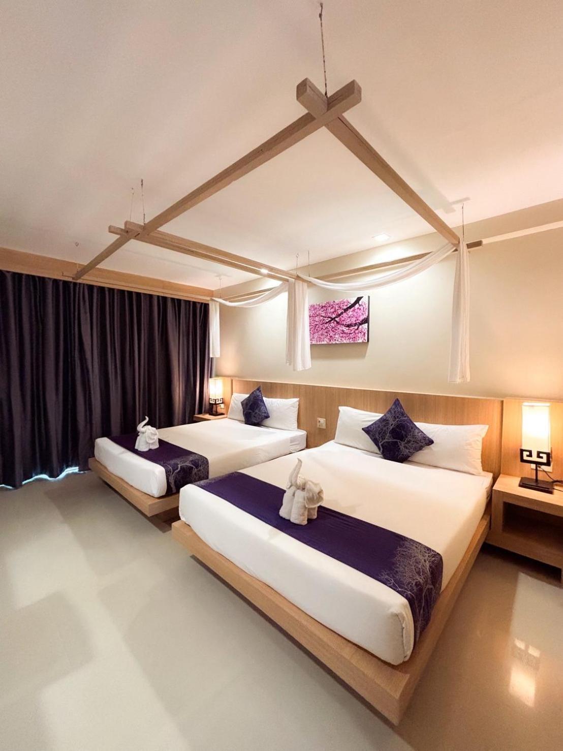 Deluxe Double or Twin Room