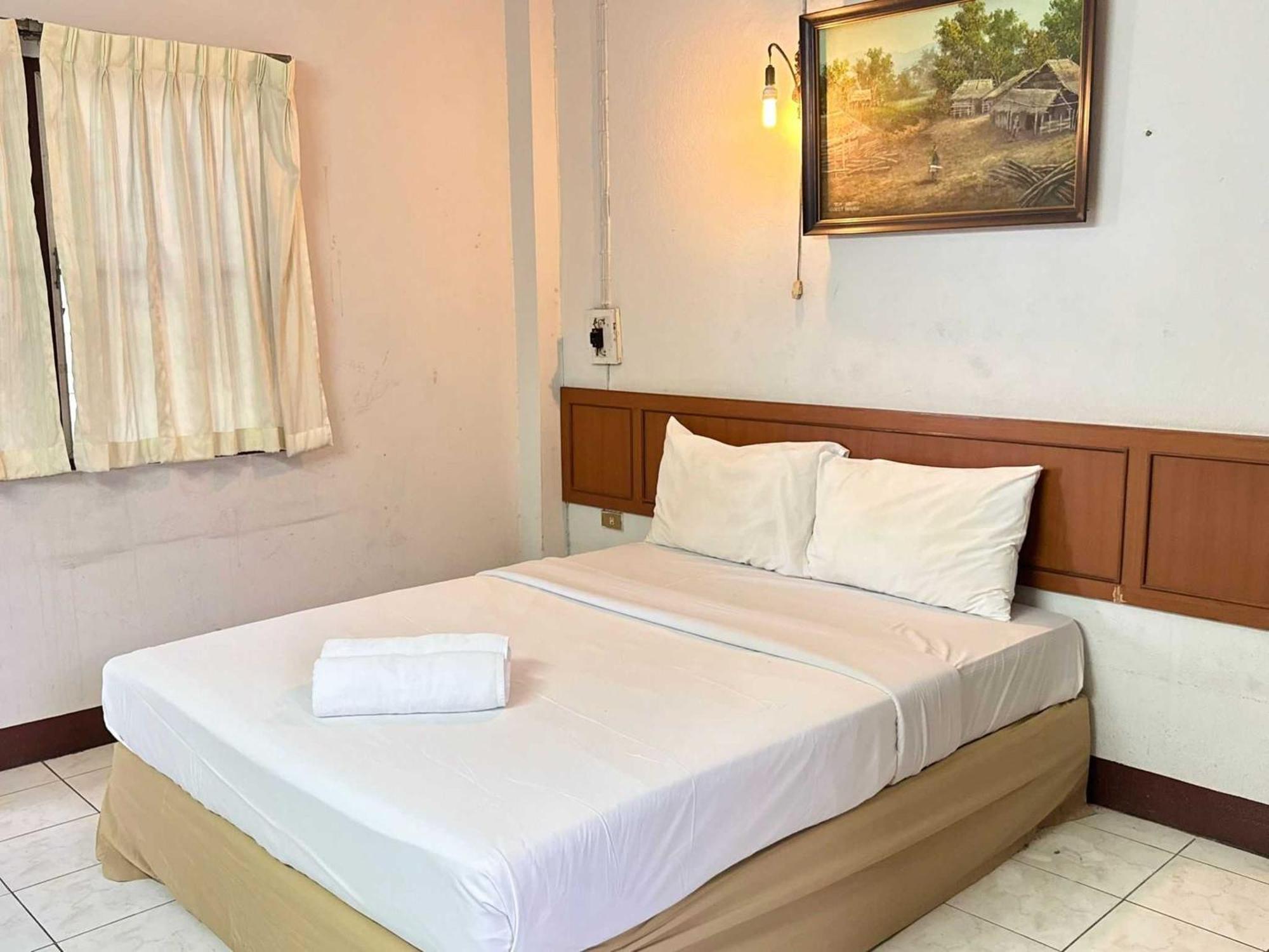 Standard Double Room,1698154036:JPEG
