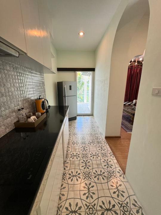 Deluxe Double Room (2 Adults + 1 Child)