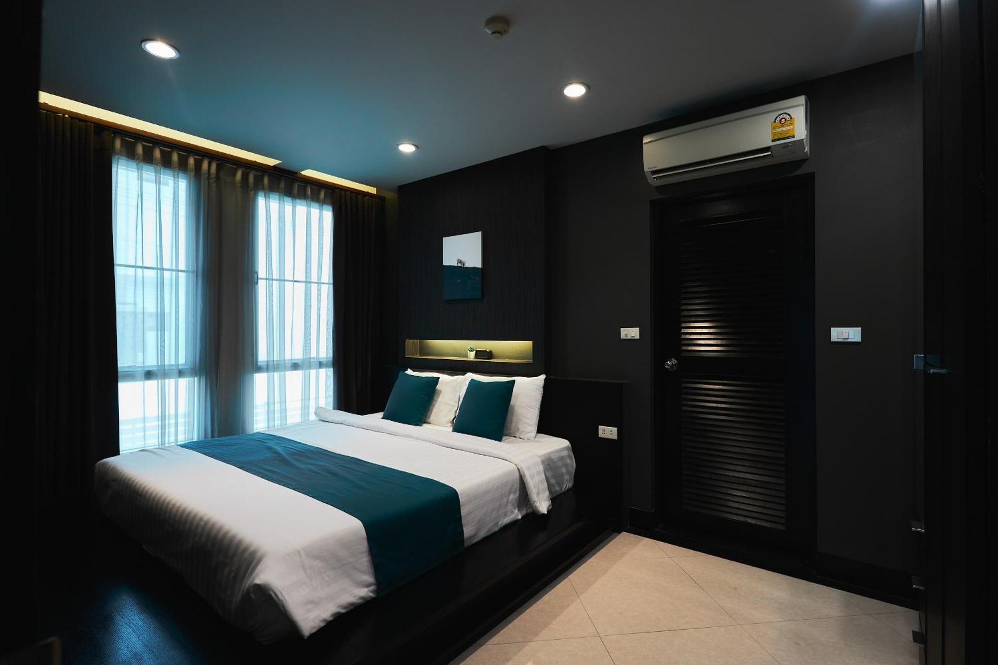 Two-Bedroom Suite