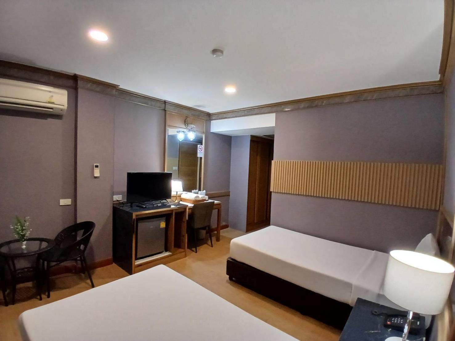 Twin Room with Private Bathroom,1699314082:JPEG