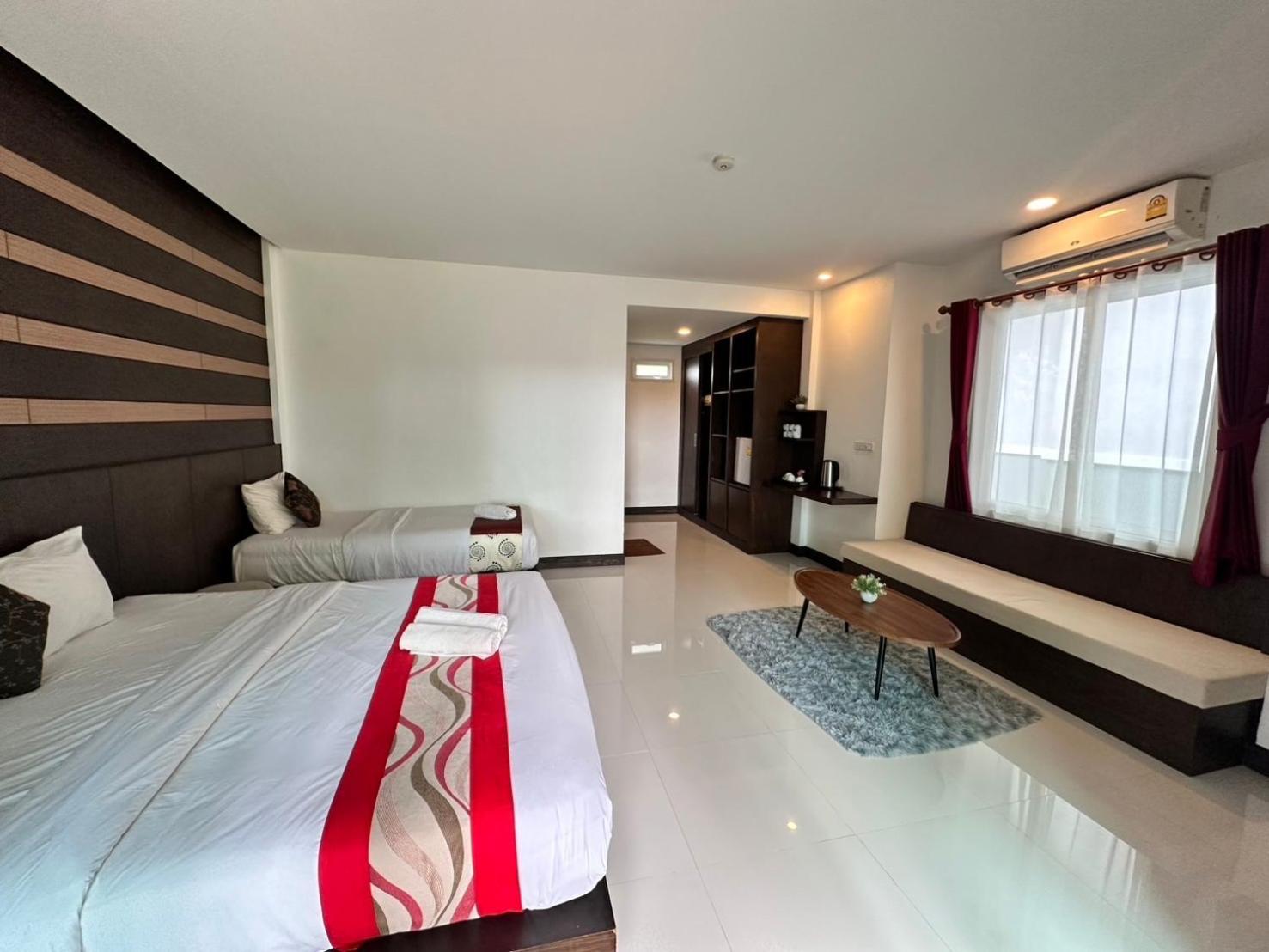 Superior Triple Room