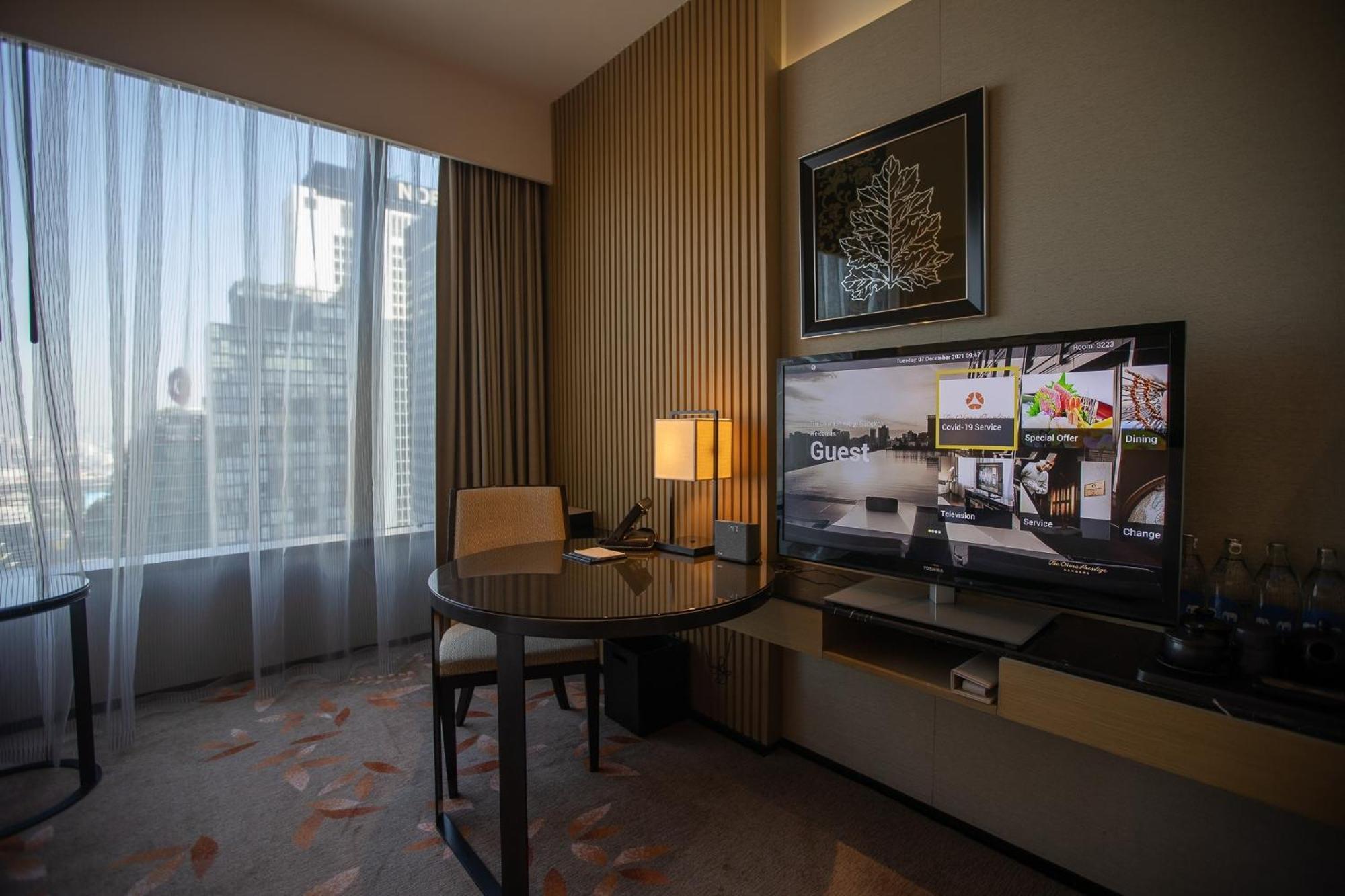 Deluxe King Room